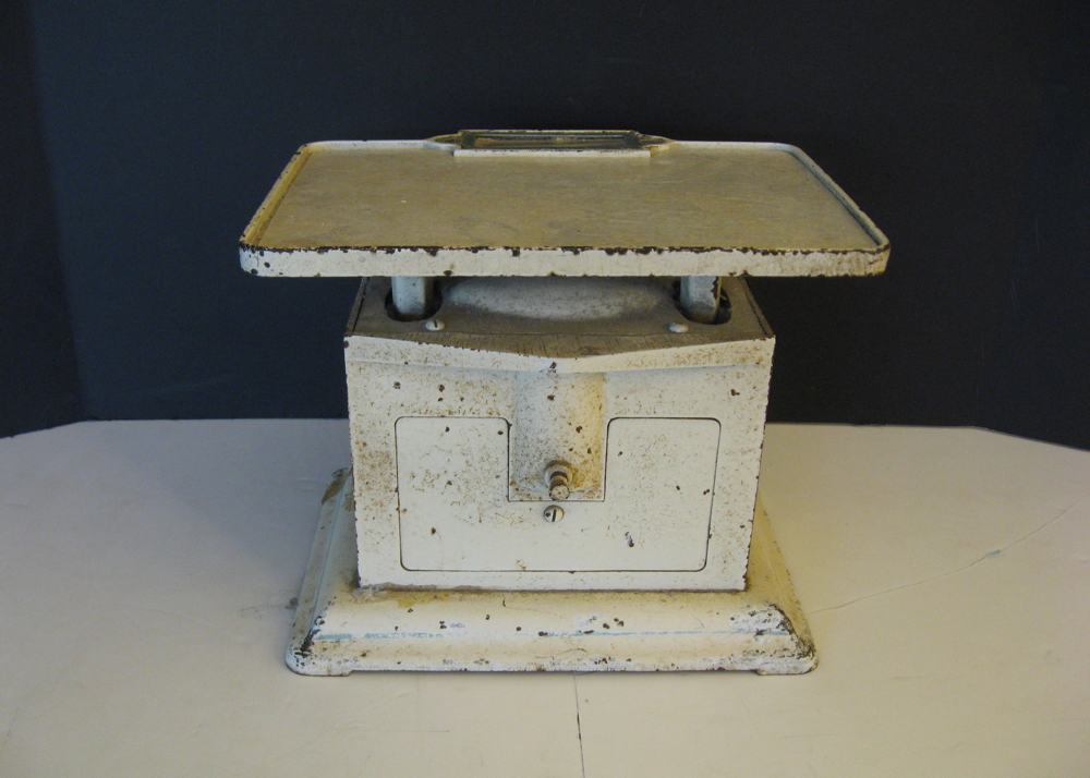 Vintage 1930s Bath Scale