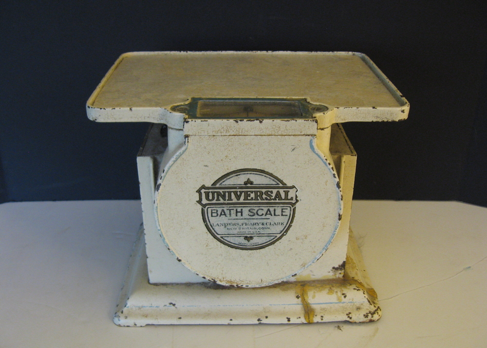 Vintage 1930s Bath Scale