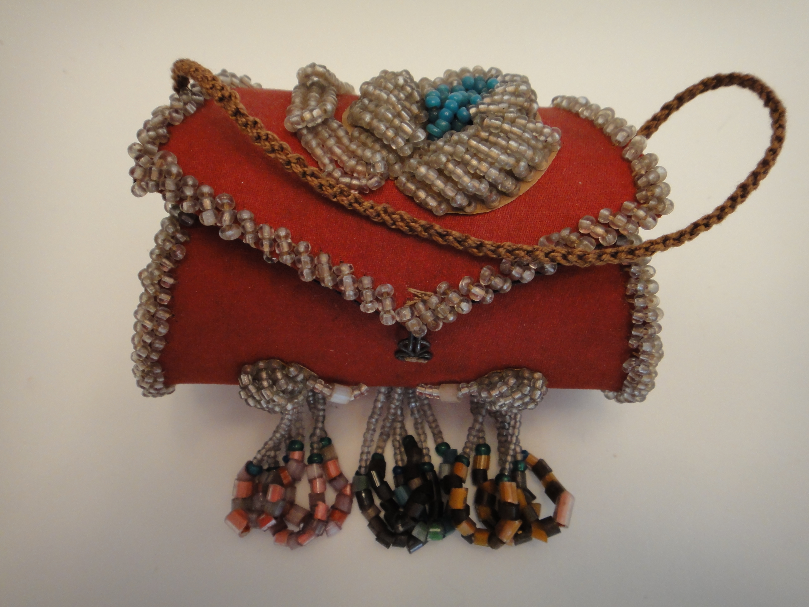 19th Century Iroguois Indian Glass Bead Purse