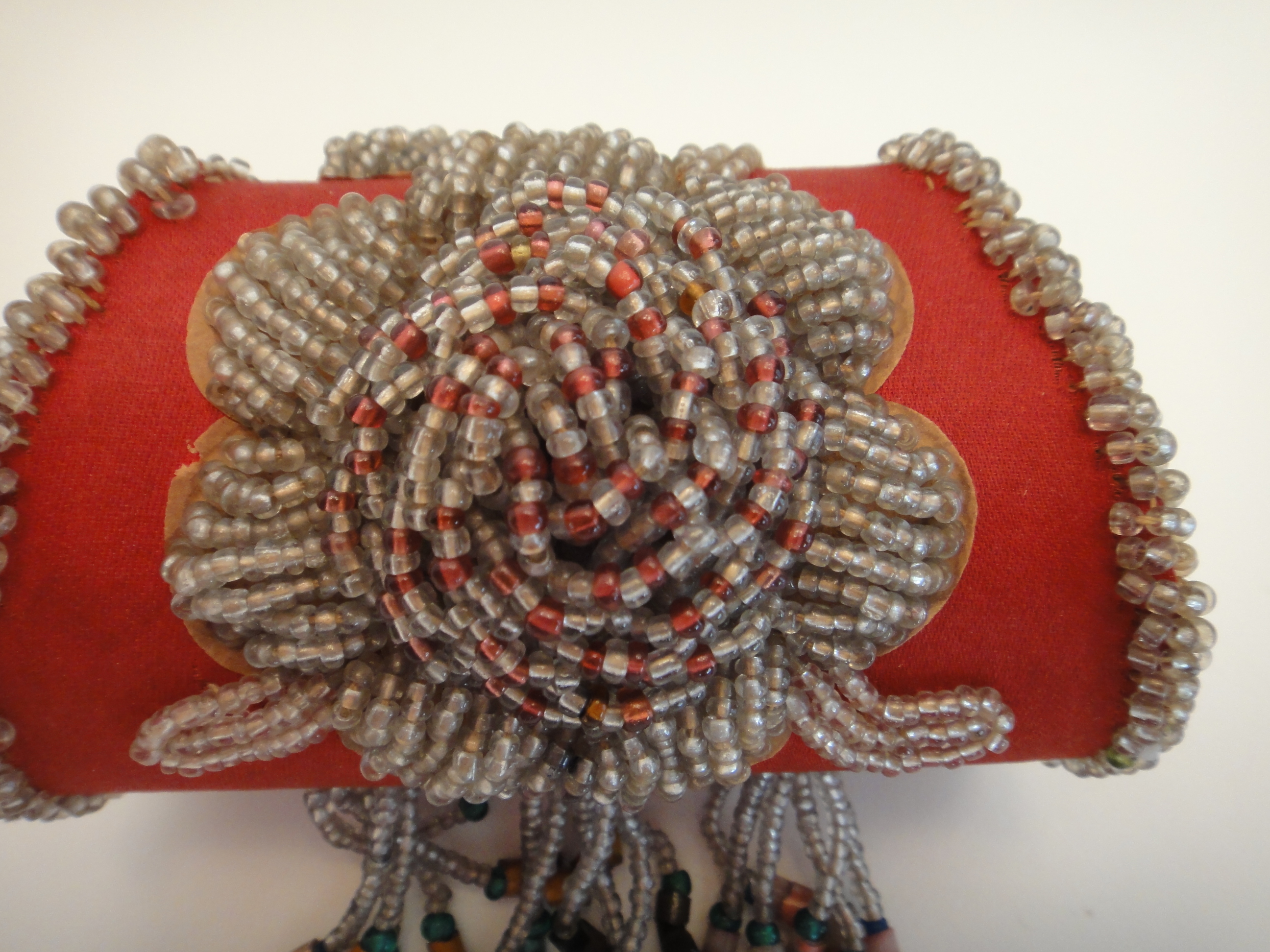 19th Century Iroguois Indian Glass Bead Purse