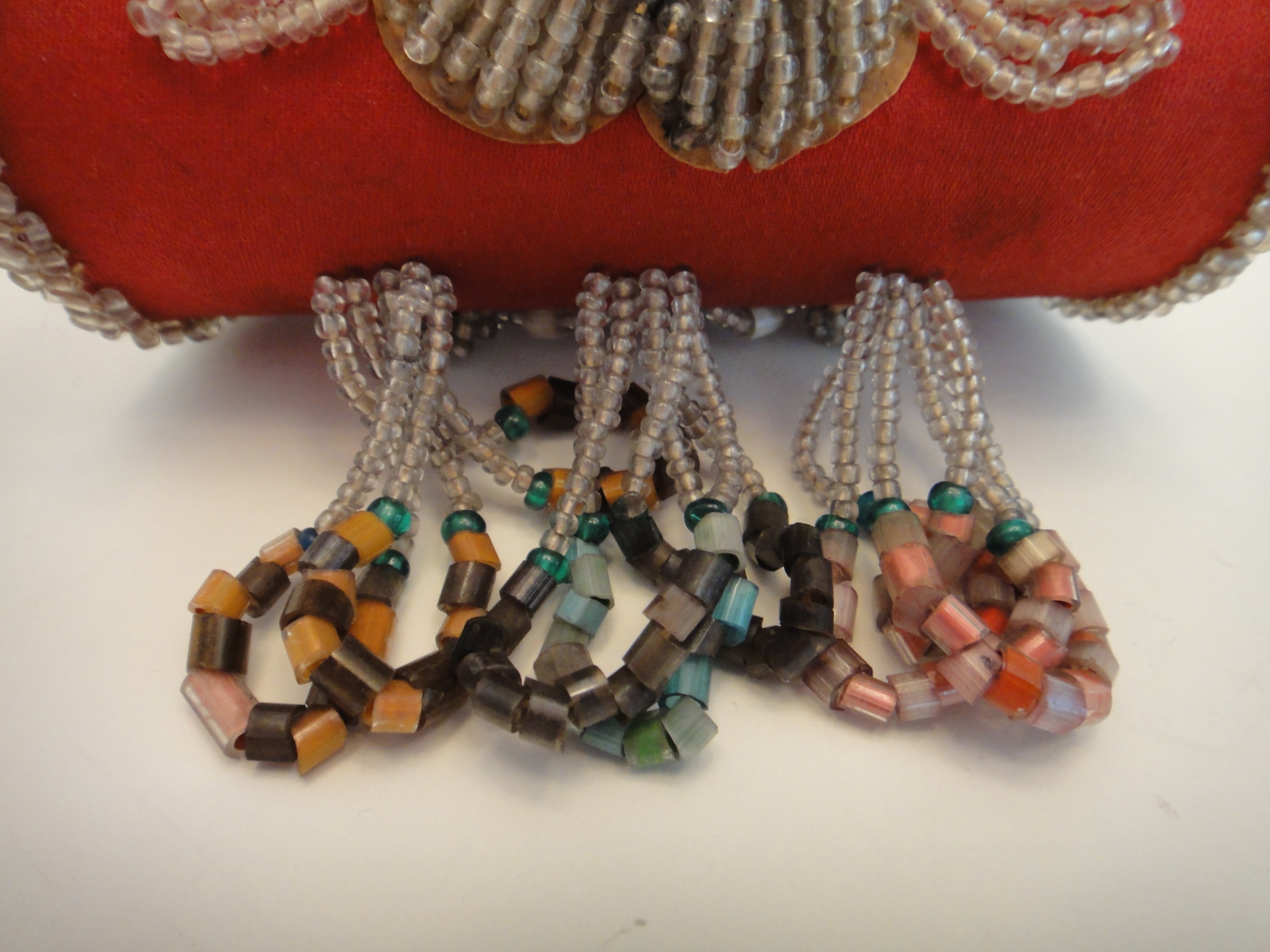 19th Century Iroguois Indian Glass Bead Purse