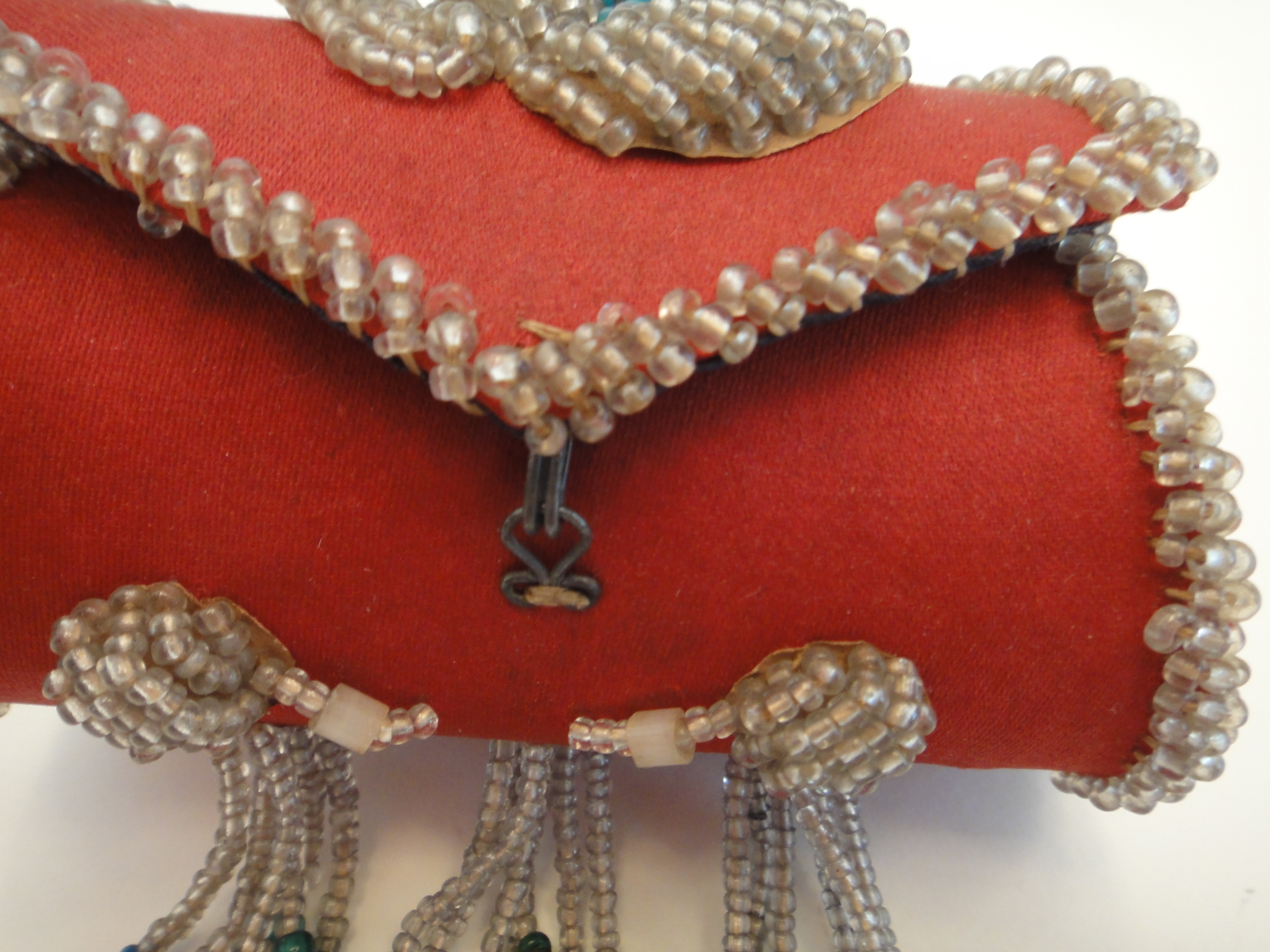 19th Century Iroguois Indian Glass Bead Purse