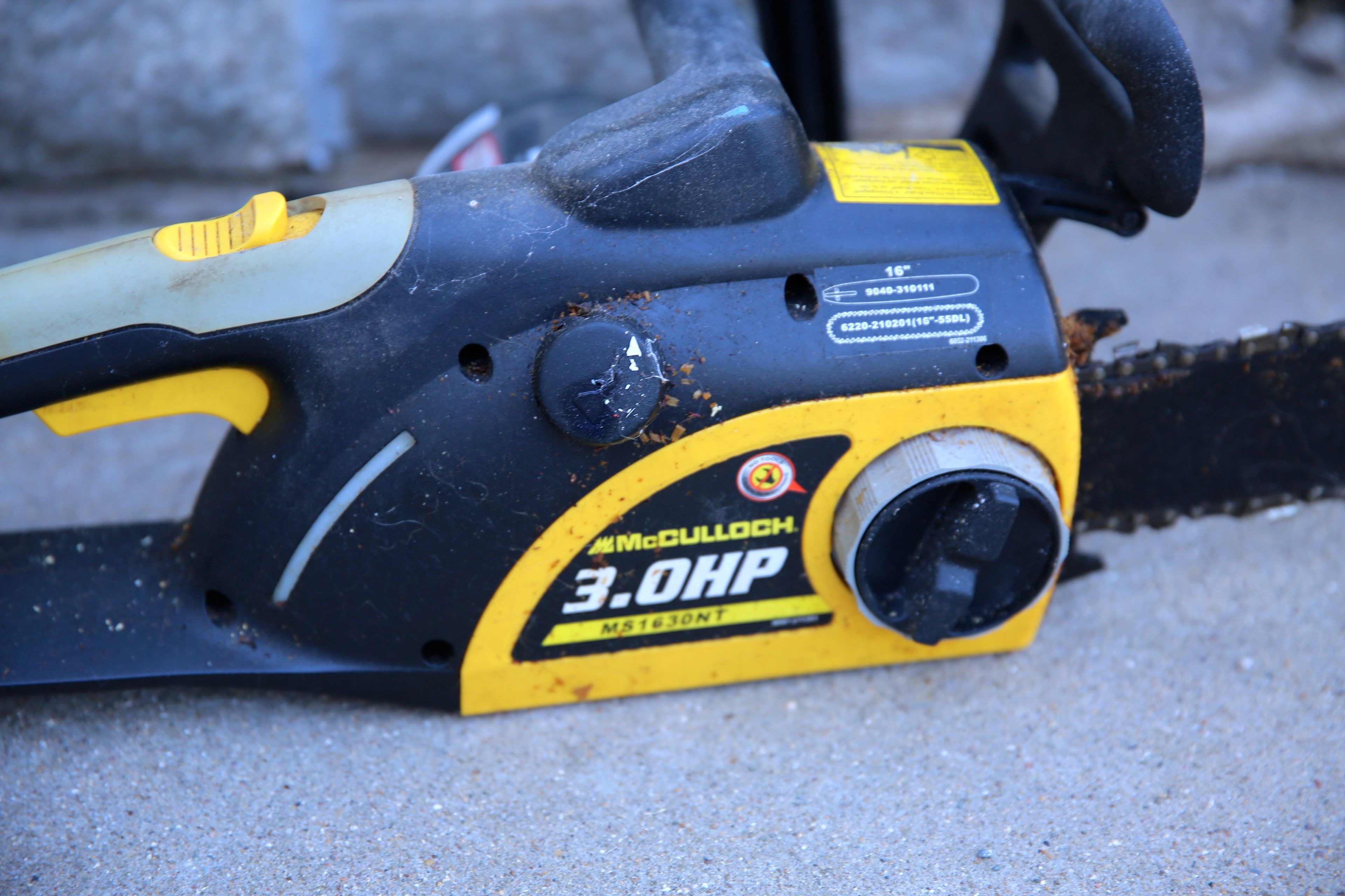 McCulloch Electric Chainsaw