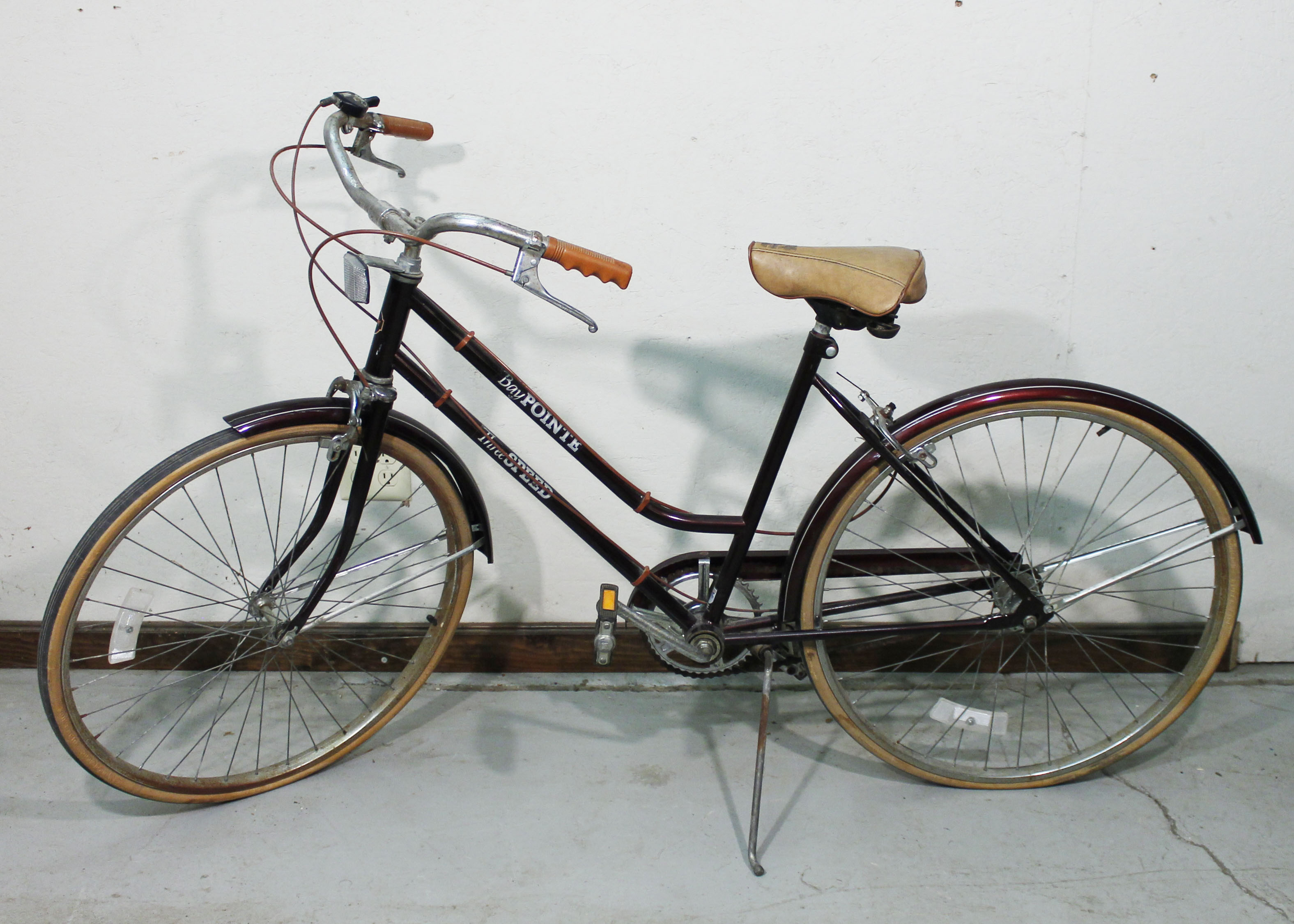 Vintage huffy bay discount pointe 3 speed