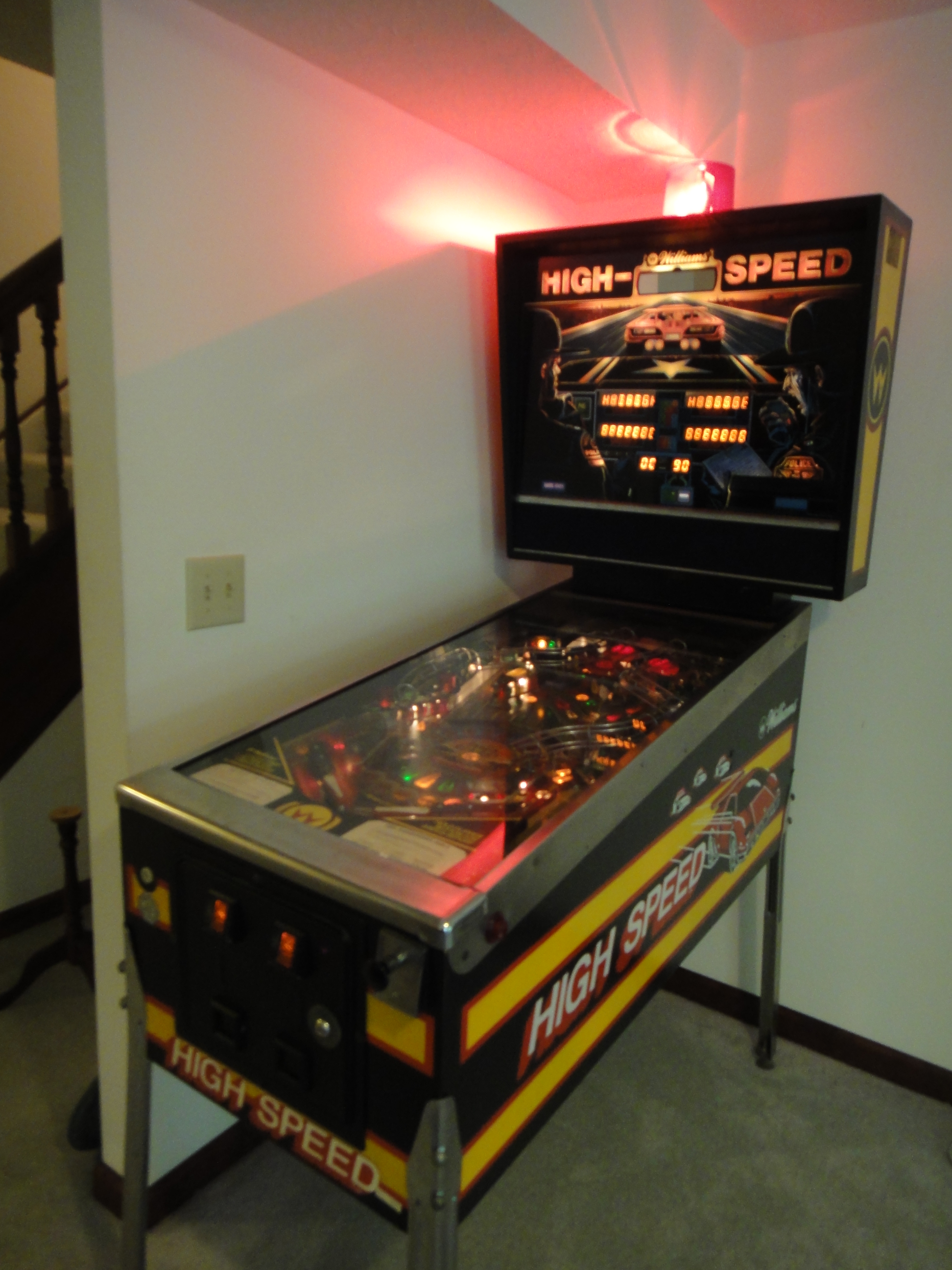 1986 Williams High Speed Police Chase Pinball Machine