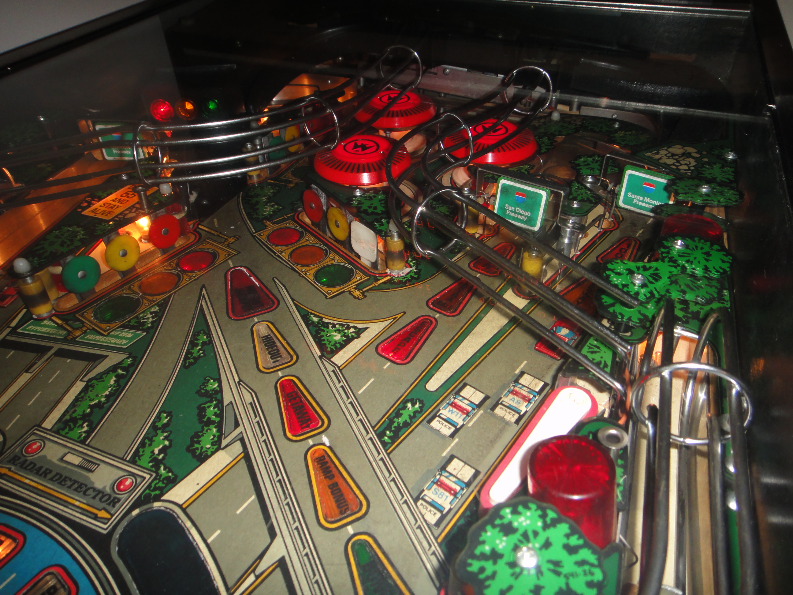 1986 Williams High Speed Police Chase Pinball Machine