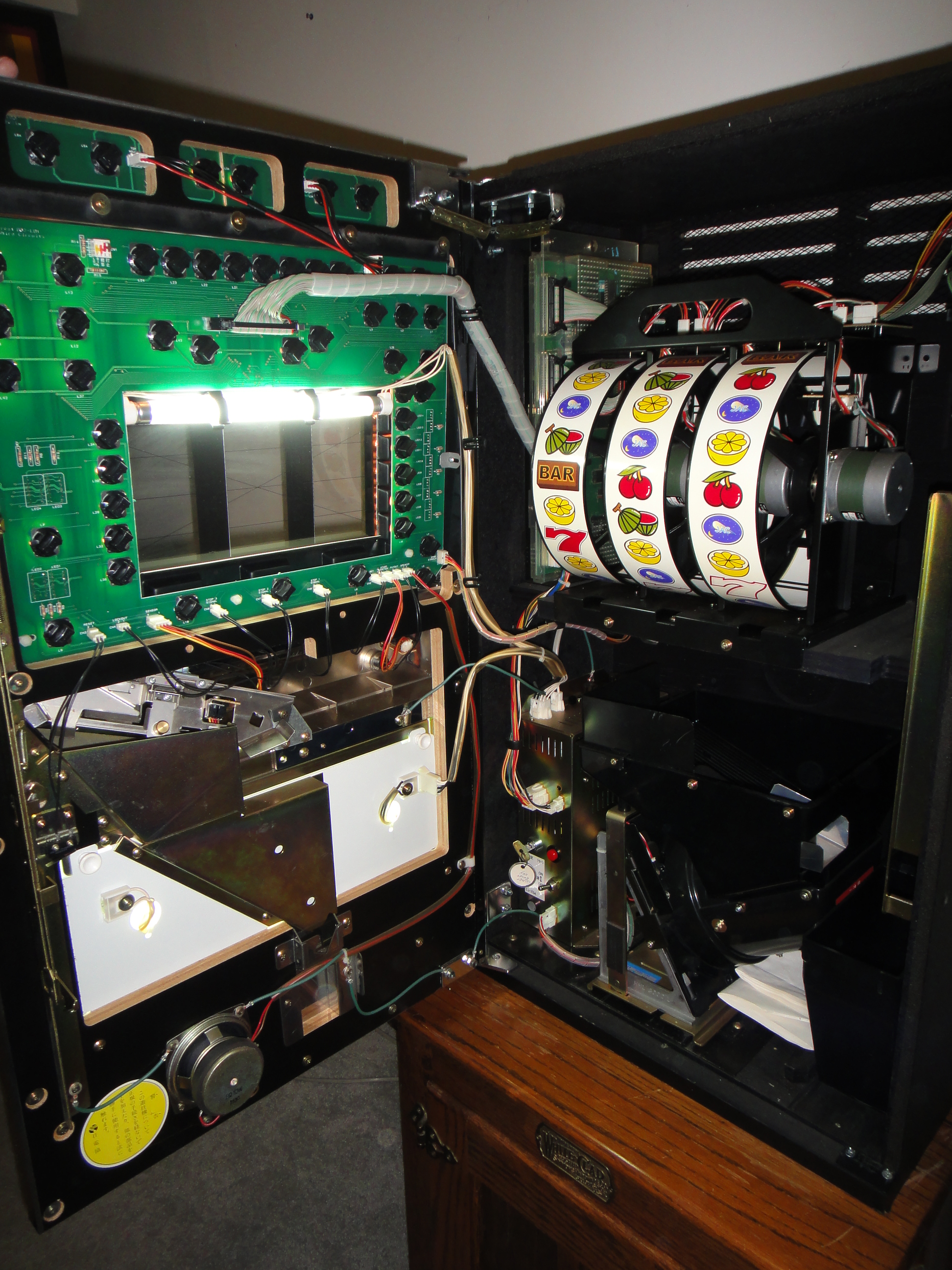 Vintage Barcrest Comet Slot Machine