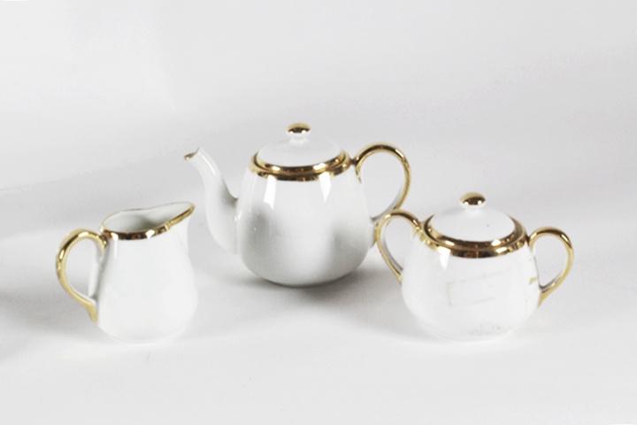 Vintage Eleven Piece Noritake Morimura Gold Trim Chils Tea Set
