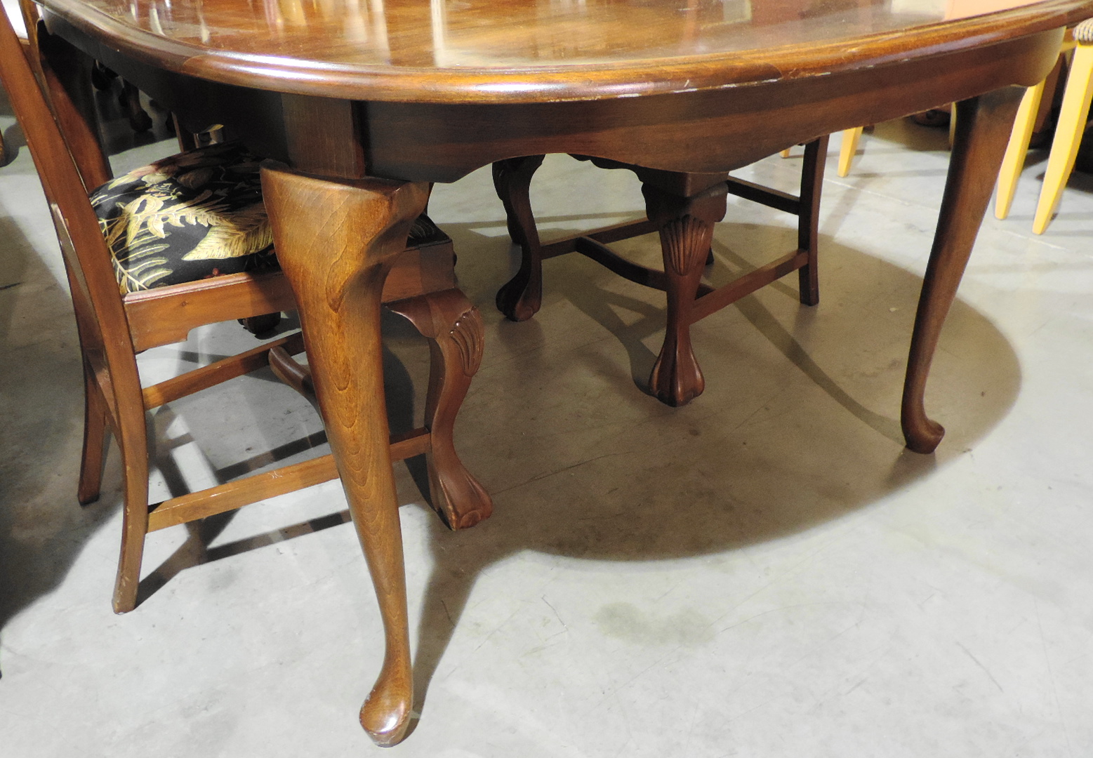 Queen Anne Style Dining Table and Four Chairs
