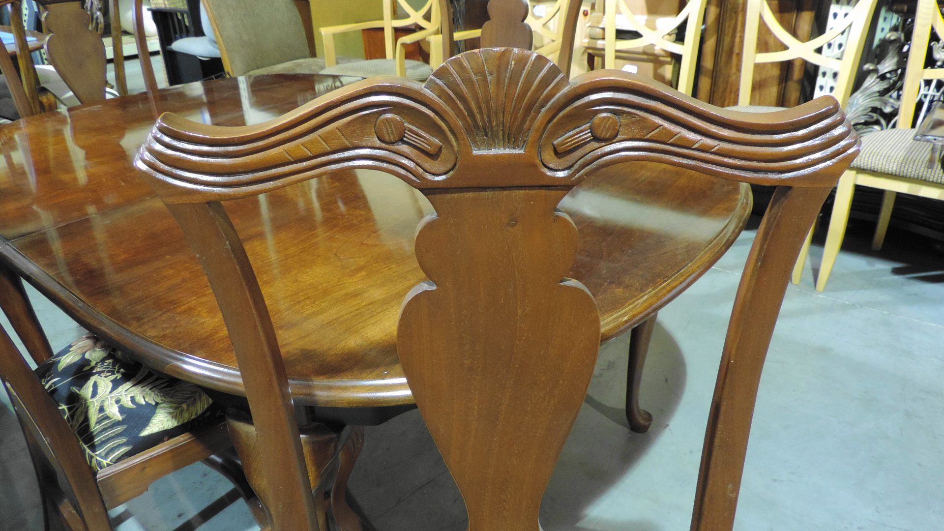Queen Anne Style Dining Table and Four Chairs