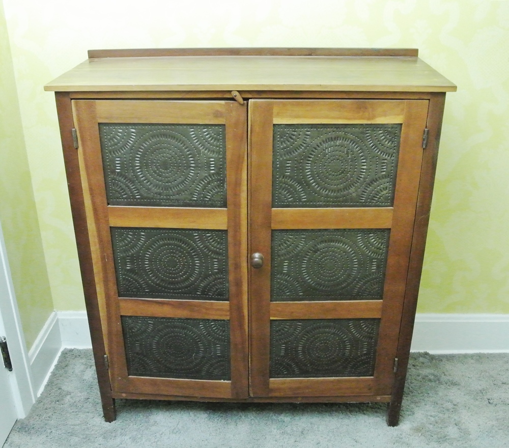 Antique Pie Safe with Circle & Quarter Circle Pattern