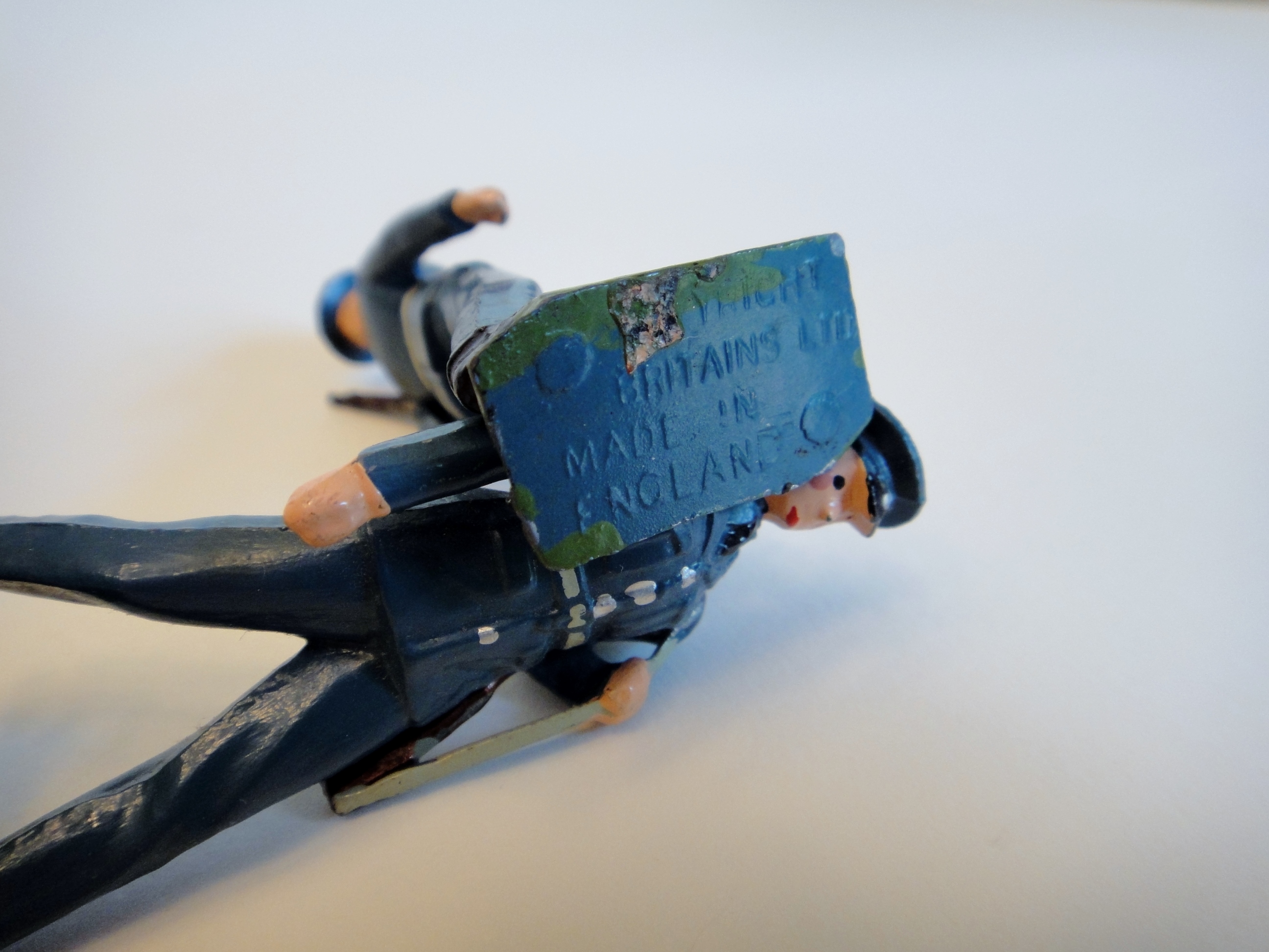 Collection Vintage Britains Ltd. Military Marching Soldiers Metal