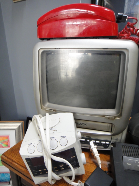 Uniden Bearcat Police Scanner, Sony Radio & More