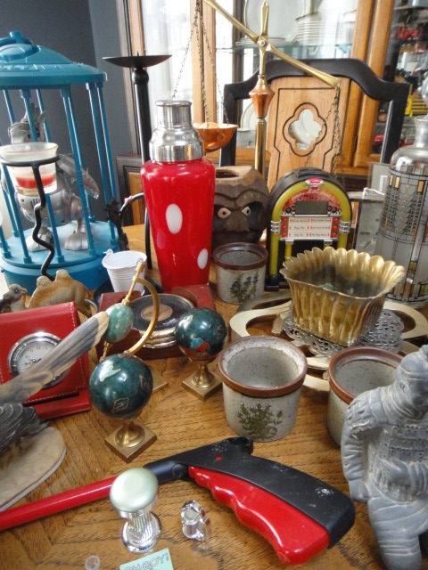 Miscellaneous Decorative Items