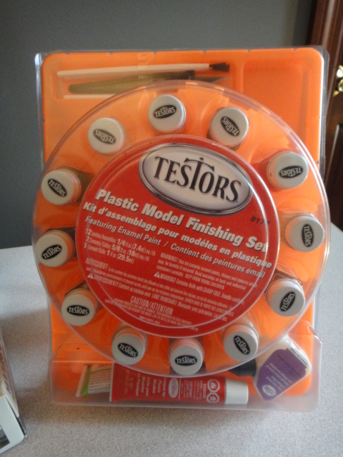 Stryker M1126- 8x8 ICV Model Tank and Paint Set