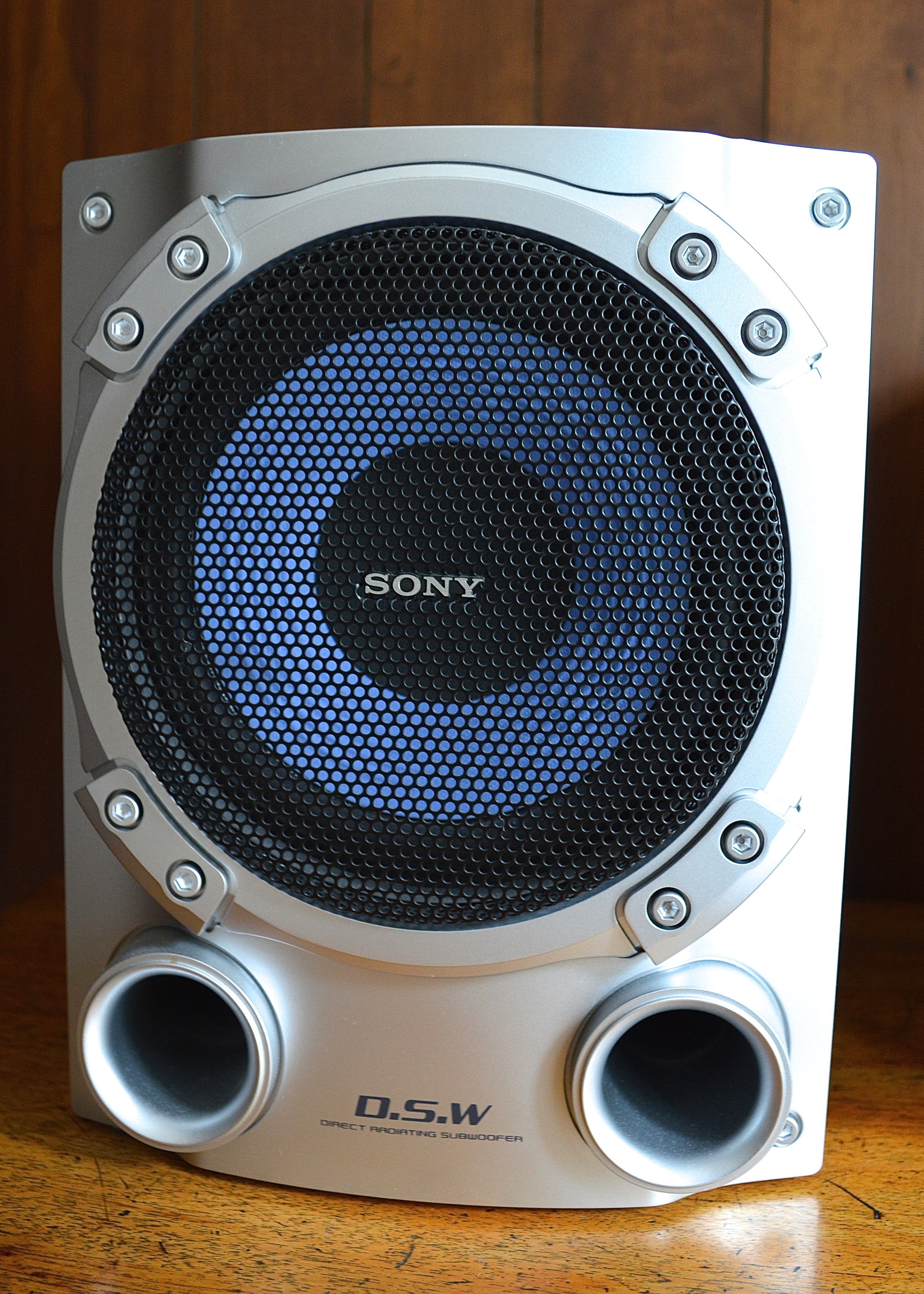 Sony 3 Disc and MP3 Stereo with Speakers and Subwoofer