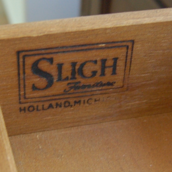 Sligh Furniture Leather Top Desk