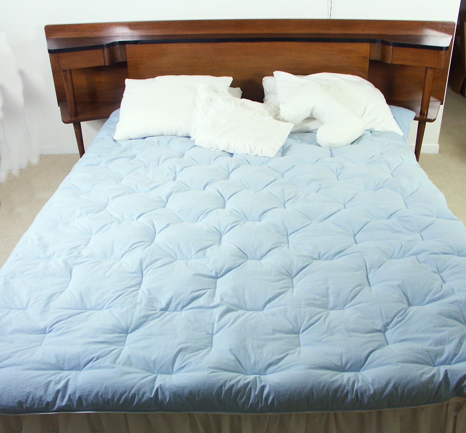 Mid Century Modern American of Martinsville Headboard and Frame