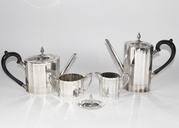 Lunt Silversmith Paul Revere Silver Plate Tea/Coffee Service