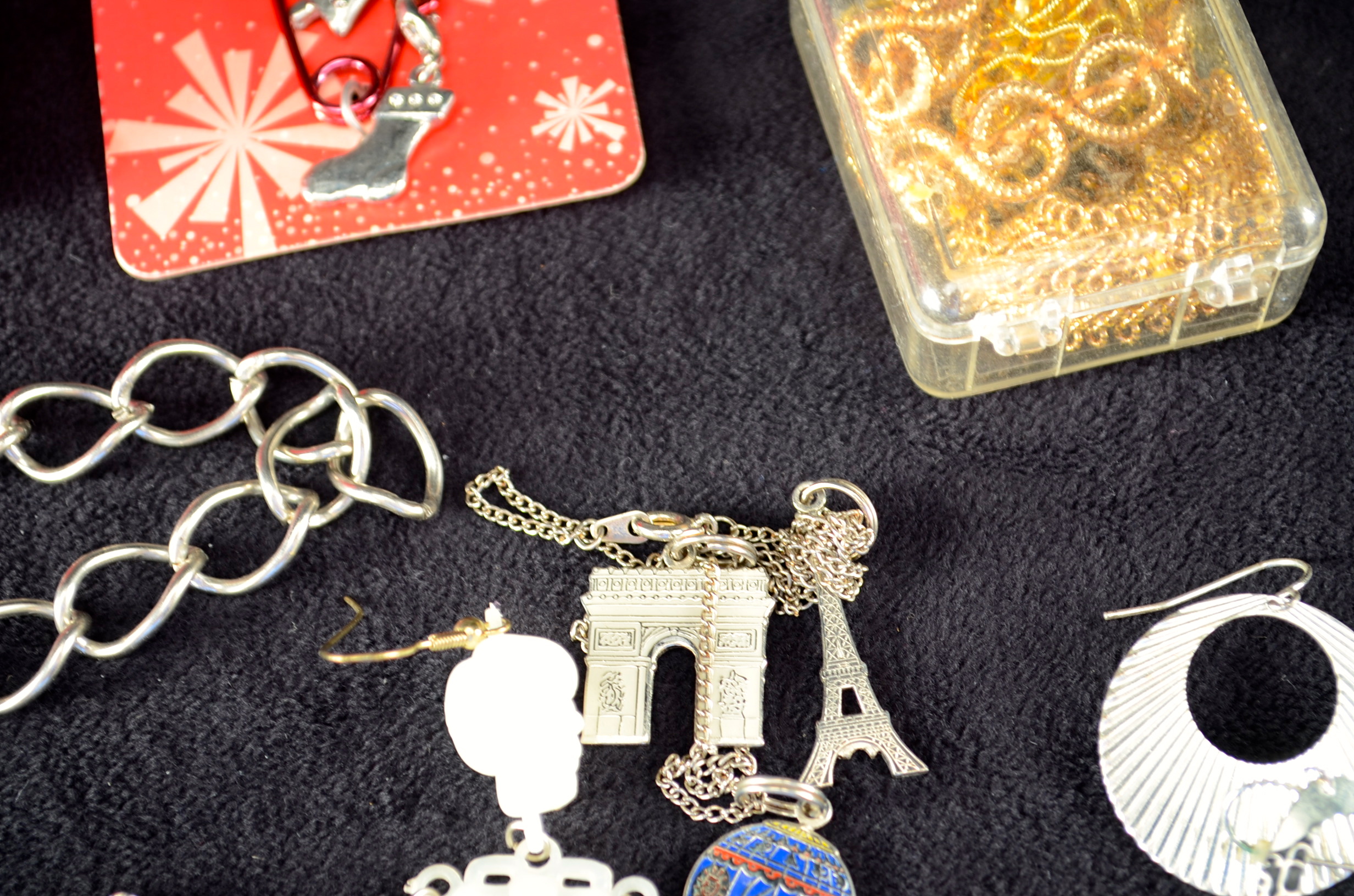 Large Lot of Jewelry and Jewelry Parts 