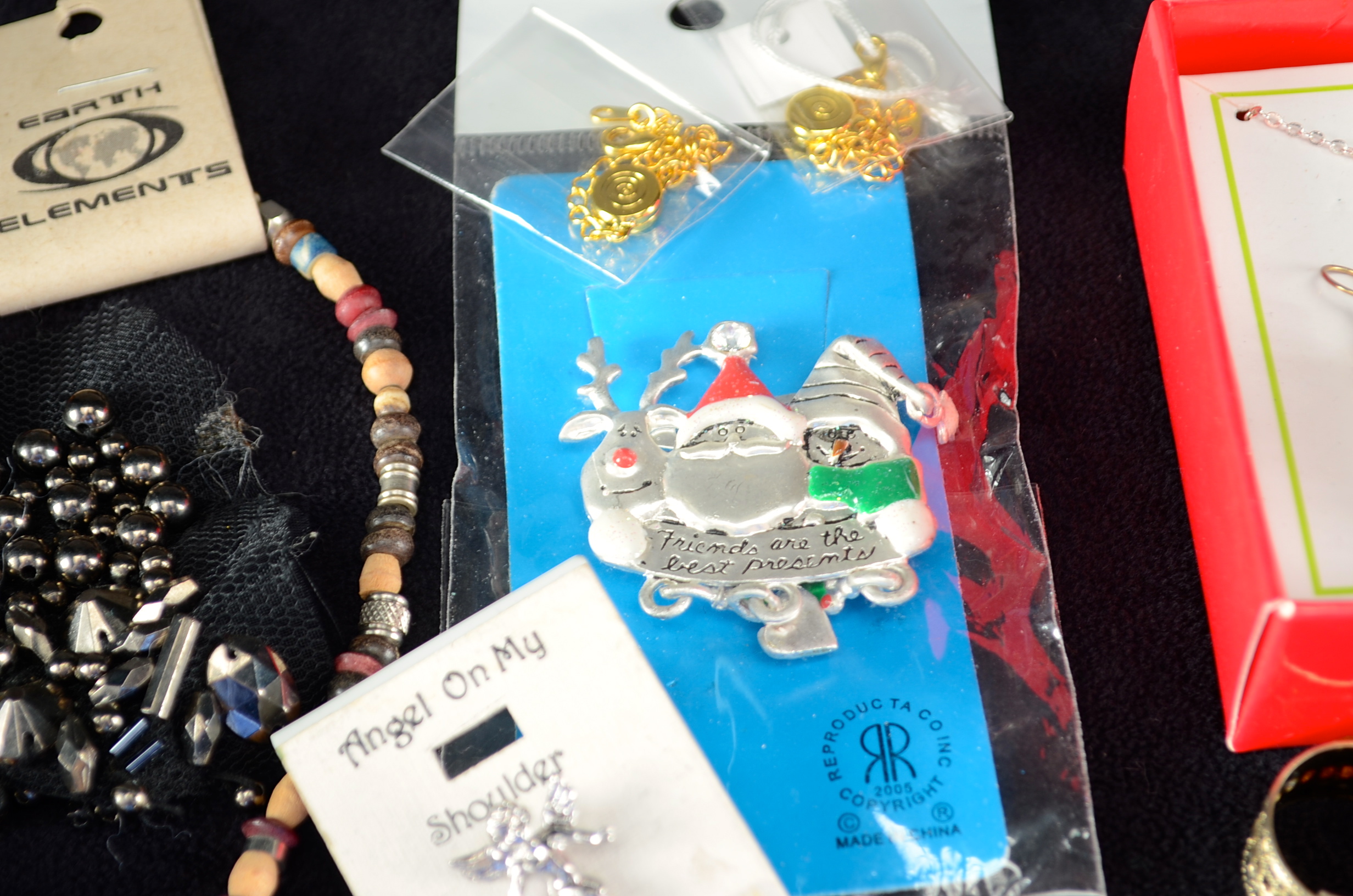 Large Lot of Jewelry and Jewelry Parts 