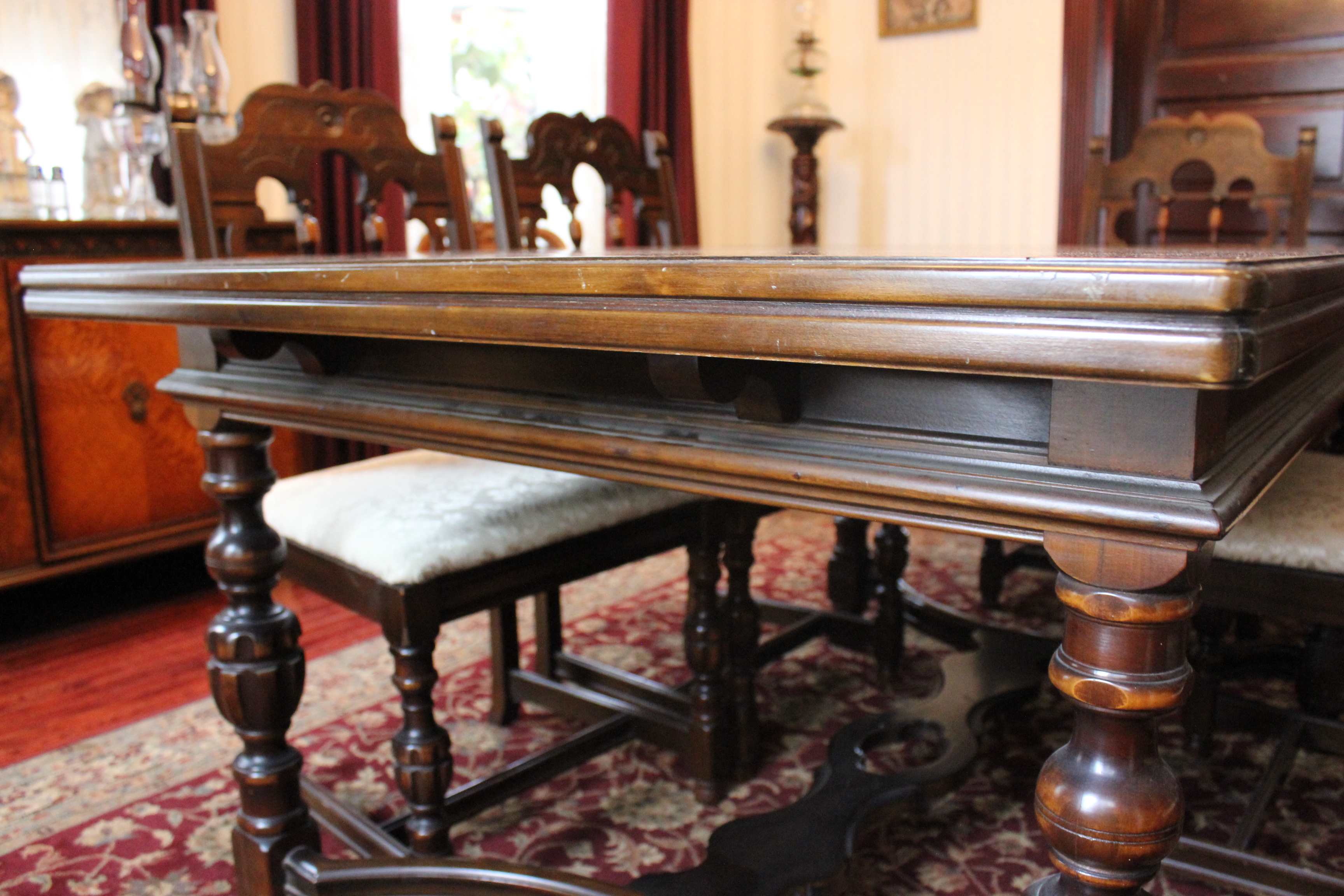 Tudor Style Dining Room Table and Chairs 
