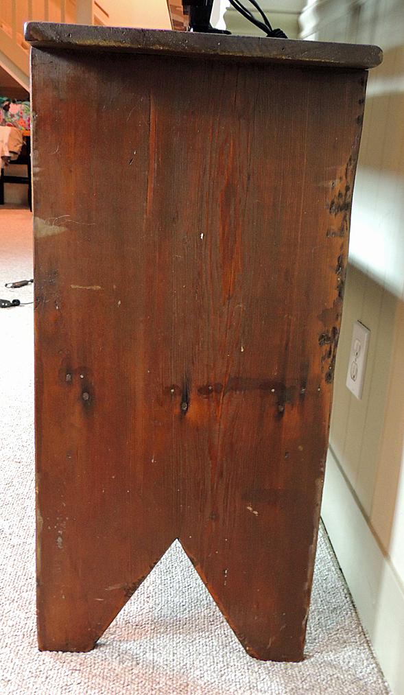 Wooden Bucket Bench Shelf