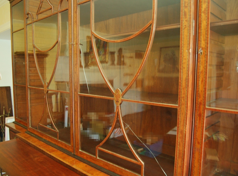 Emery Estate China Cabinet in George III Style (Circa 1800s)