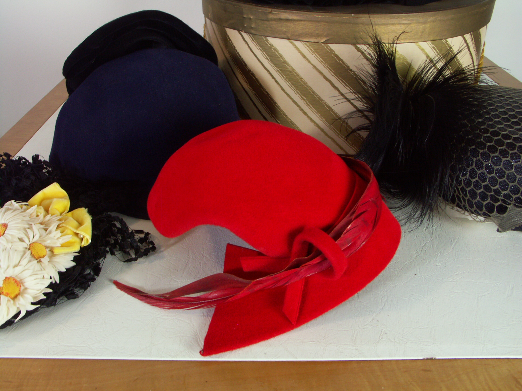 Lot of Women's Vintage Dress Hats