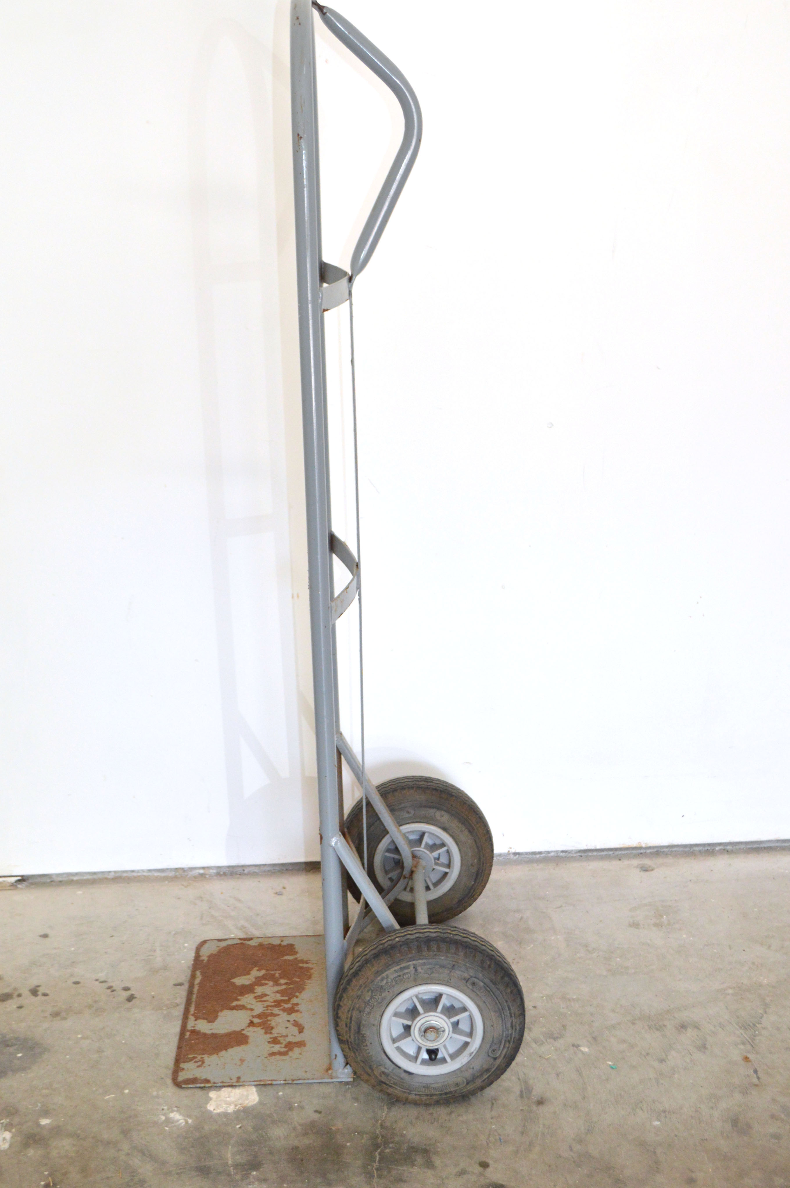 Sears Craftsman Medium Duty 1400-lb Hand Truck