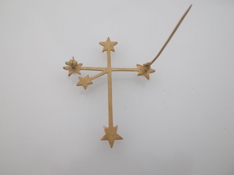 Mikimoto 14K Yellow Gold Cultured Pearl Cross Brooch 