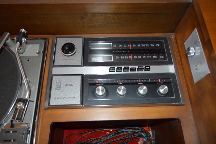 RCA Victor Vintage Stereo cabinet