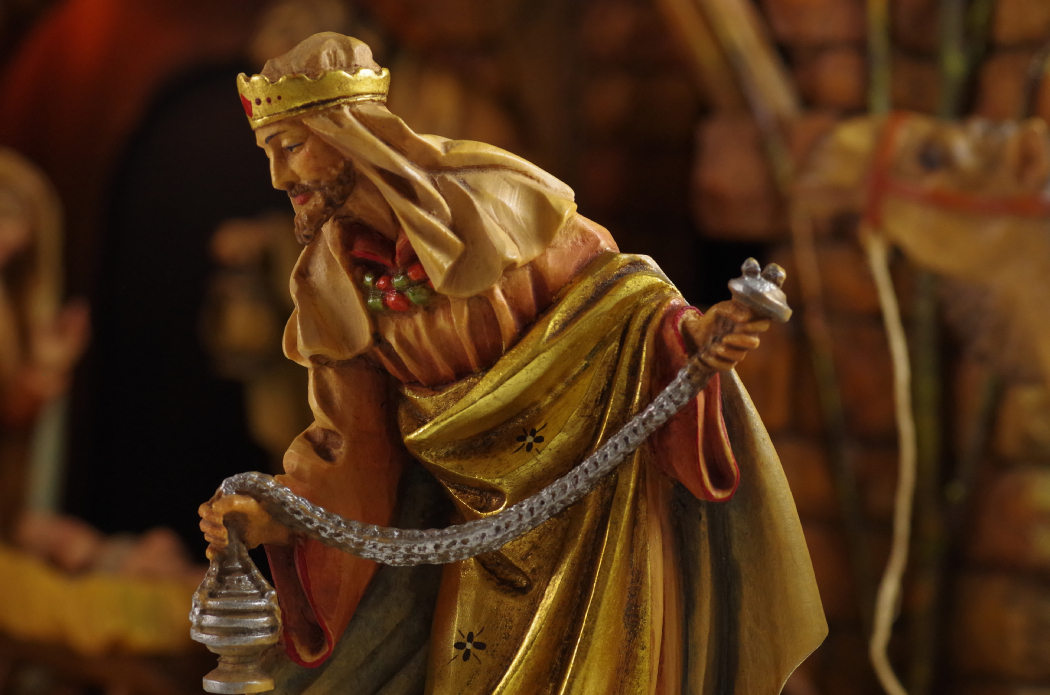 ANRI Hand-Carved Italian Nativity Creche Set