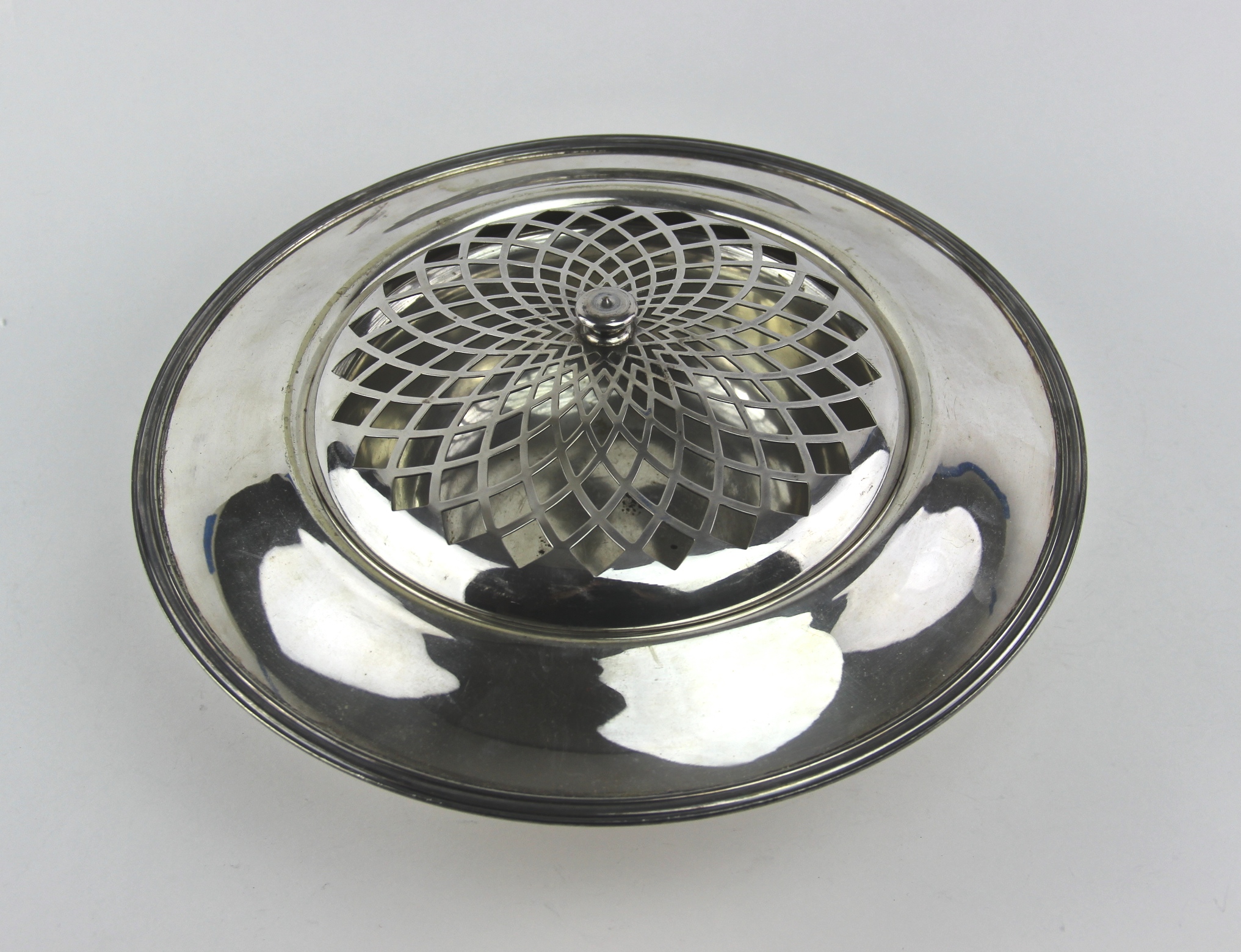 Sheffield SilverPlate Pierced-Lattice Server 