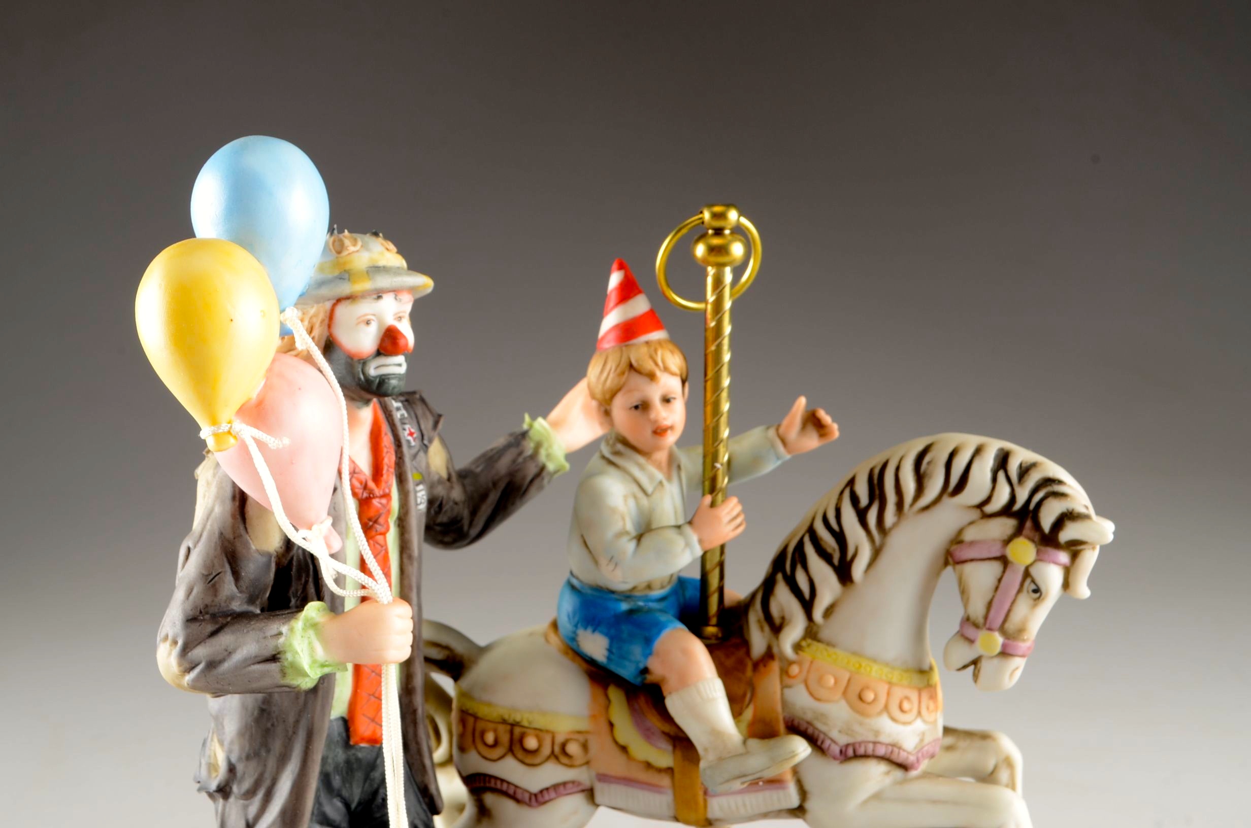 Emmett Kelly Jr. Collectible Clown Figurine