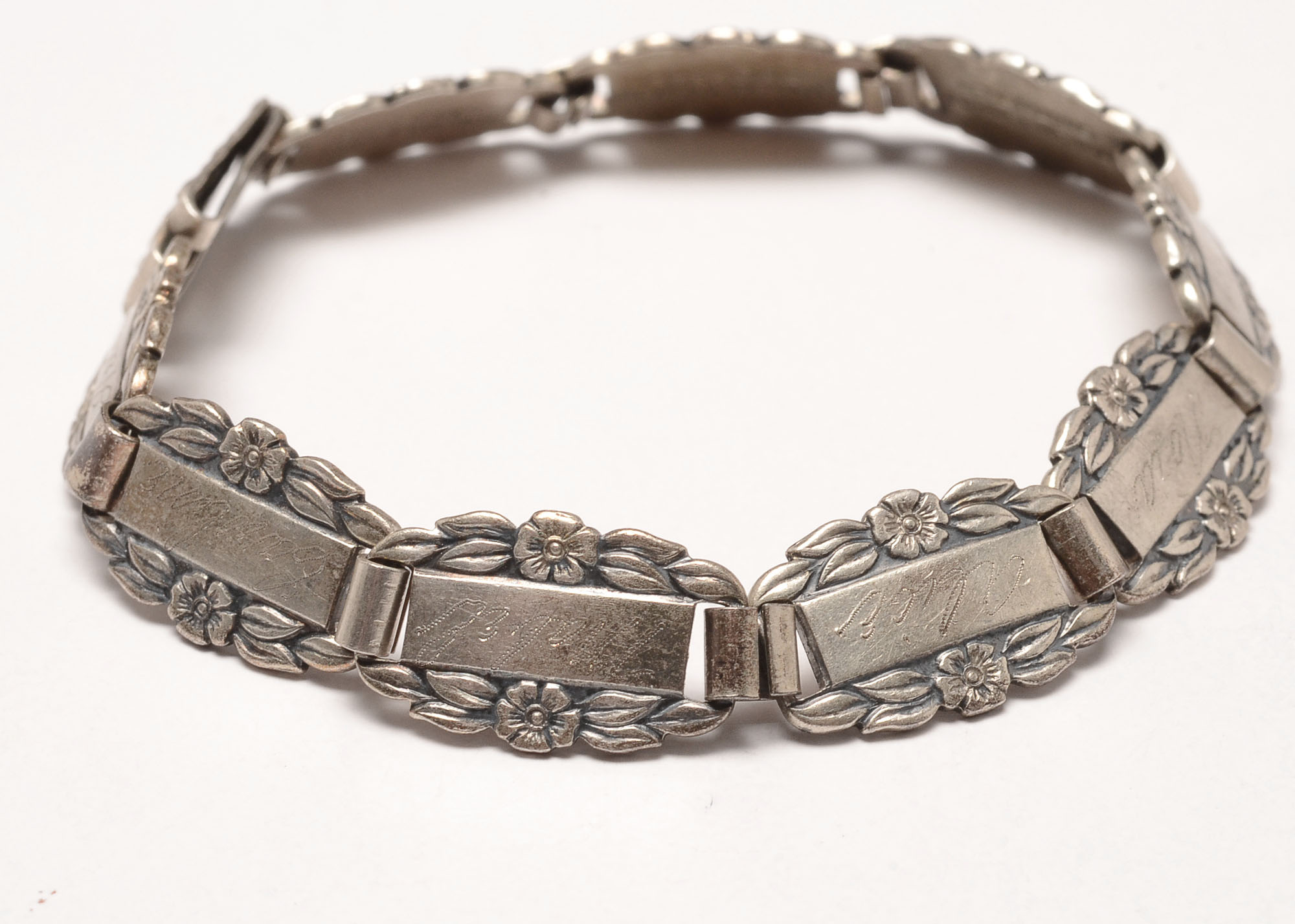 Vintage Sterling Silver "Forget Me Not" Link Bracelet 