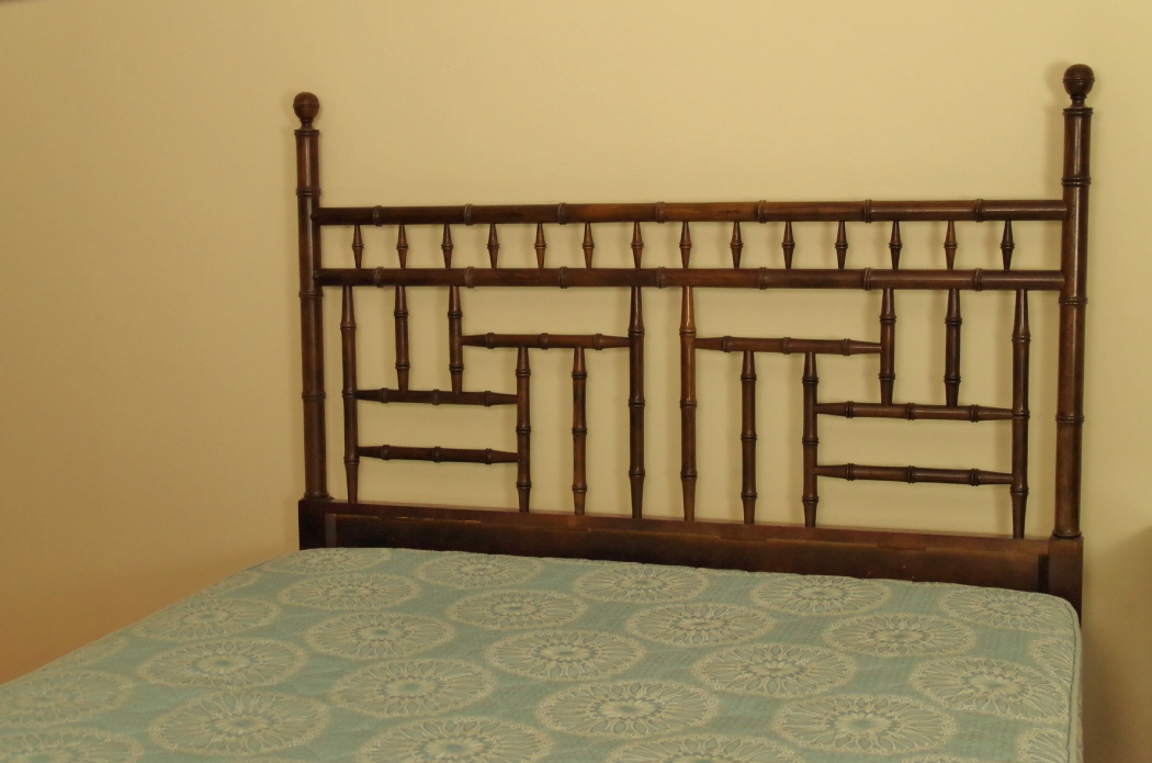Queen Size Bed with Wonderful Faux Bamboo Headboard