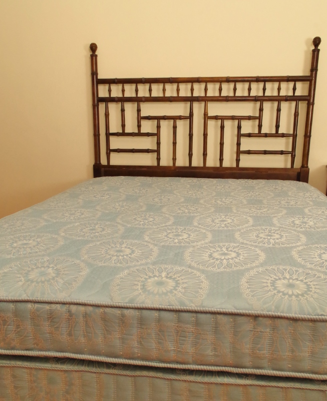 Queen Size Bed with Wonderful Faux Bamboo Headboard
