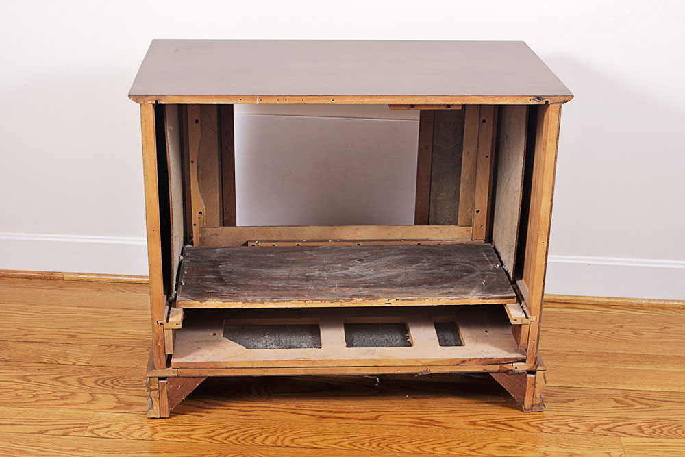 Vintage 1970s Entertainment Center