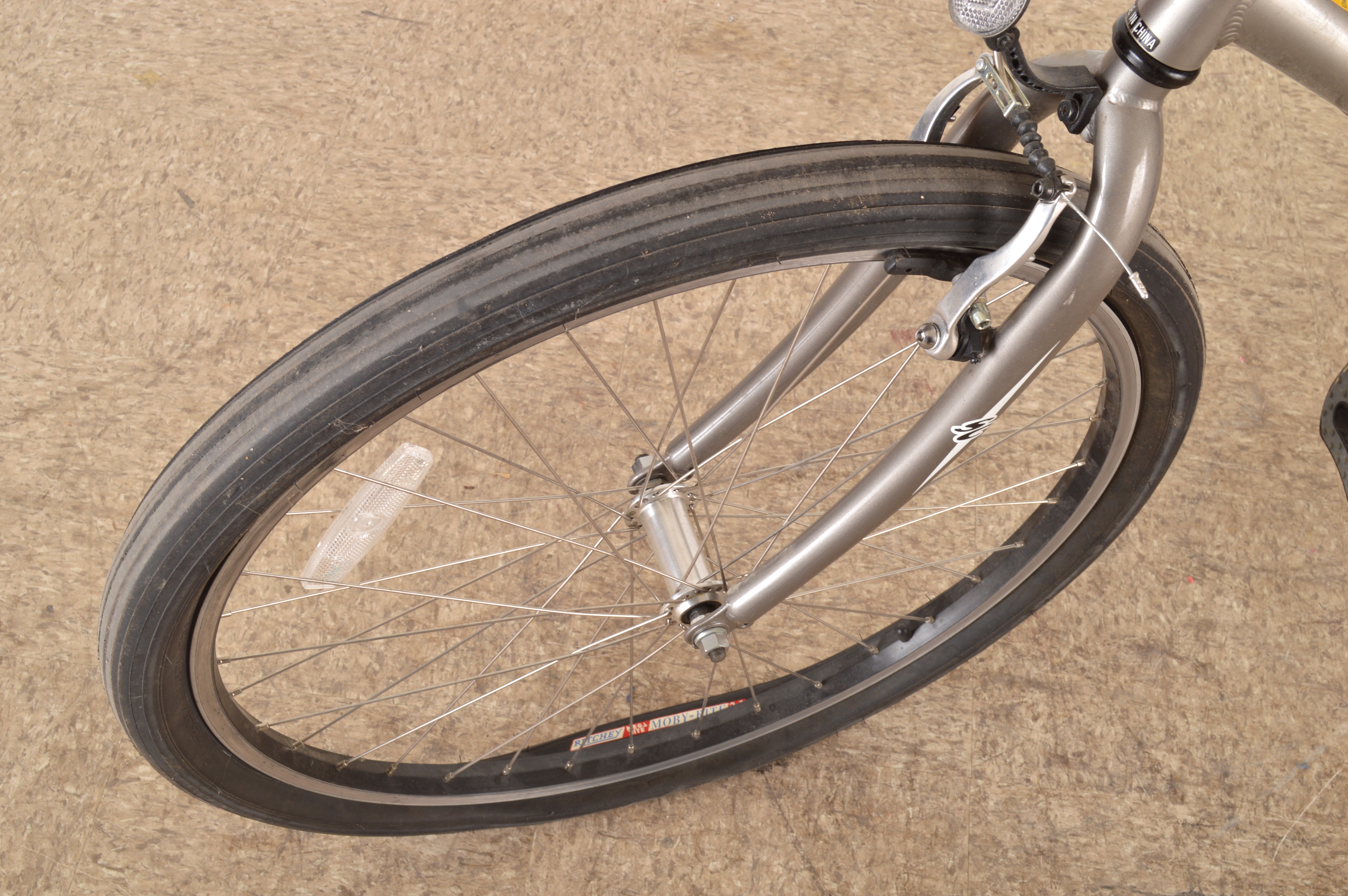 Giant Simple 7 Aluxx 6061 Bicycle