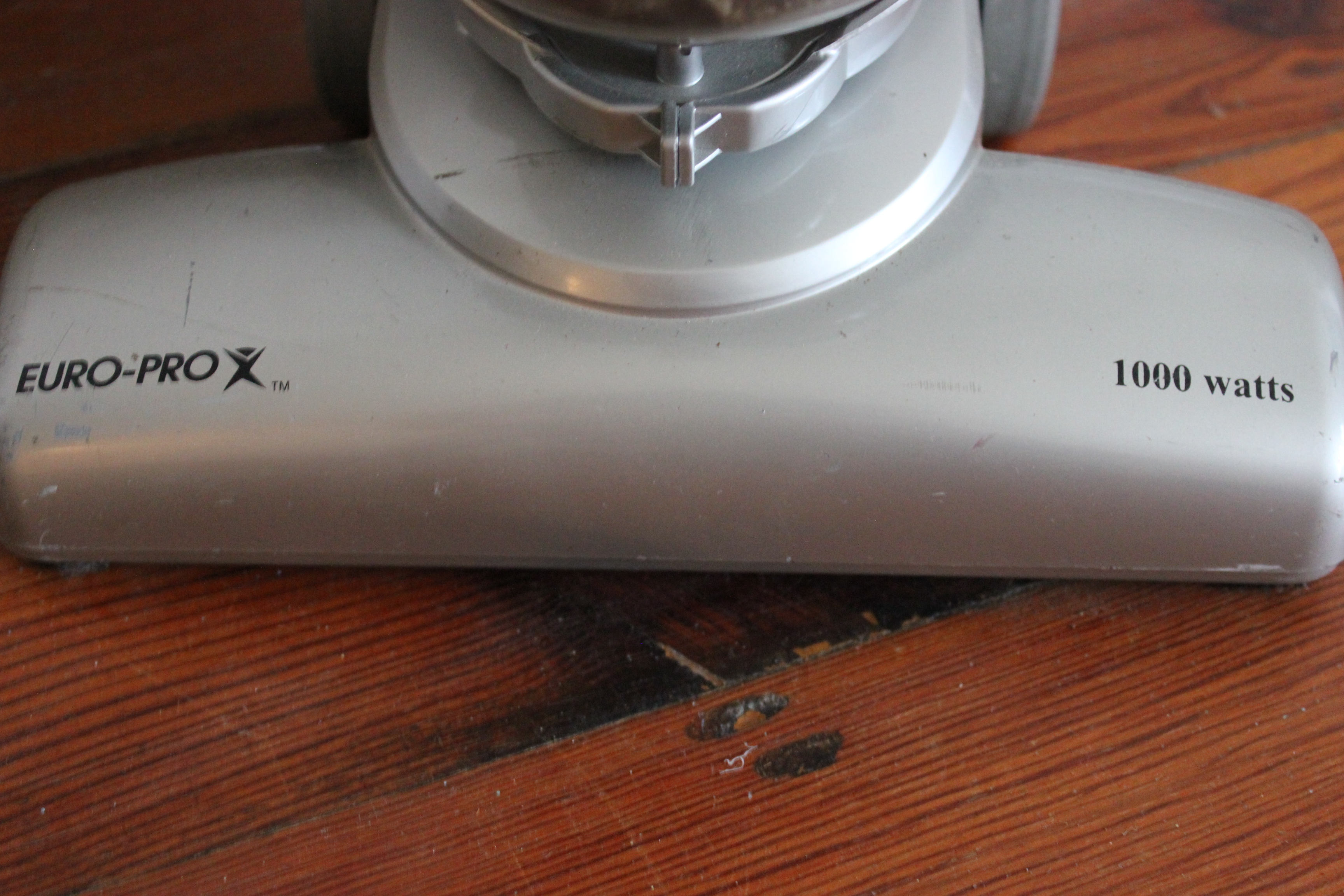 Shark Bagless Stick Euro-Pro Vacuum Cleaner 