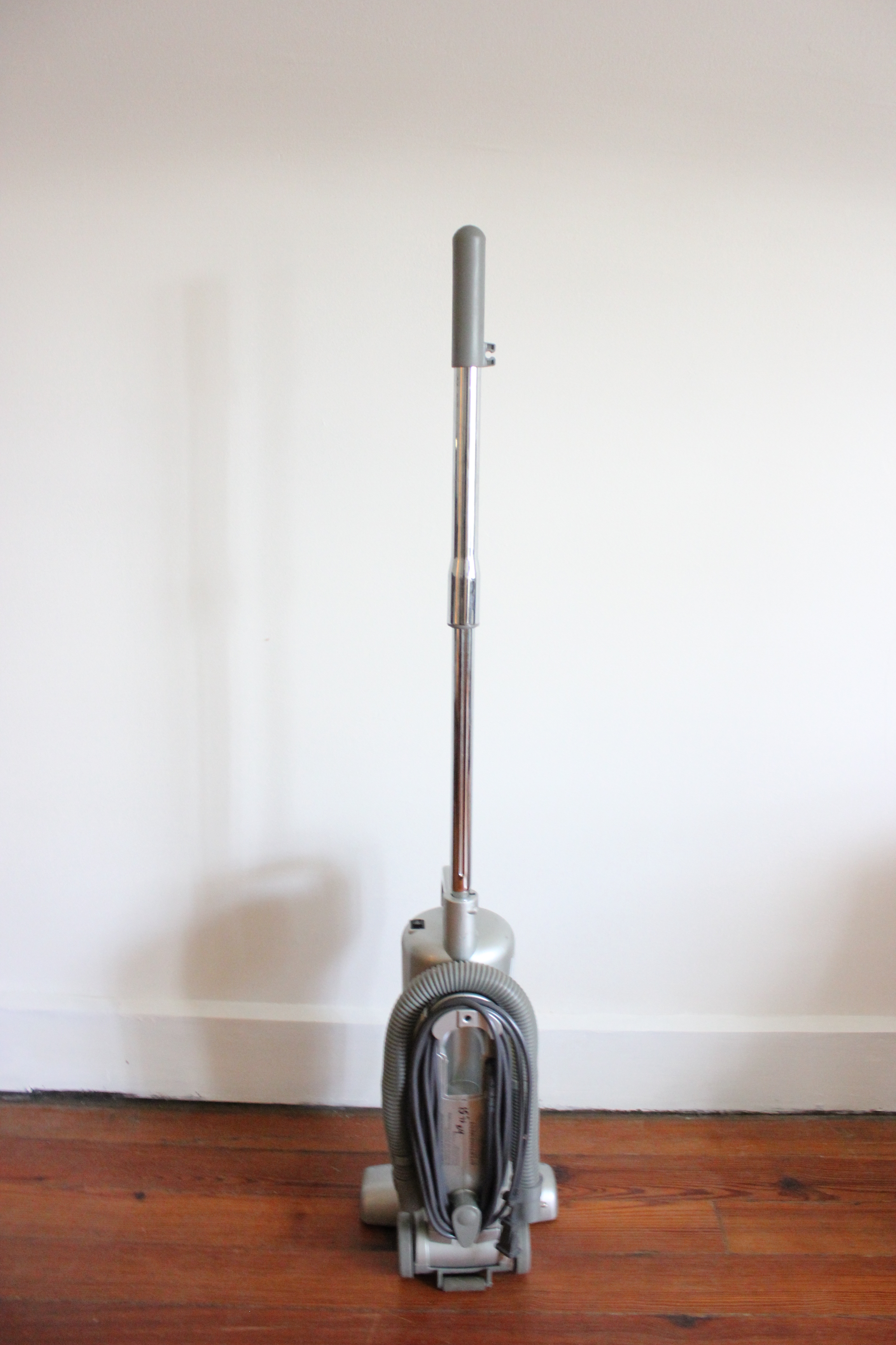 Shark Bagless Stick Euro-Pro Vacuum Cleaner 