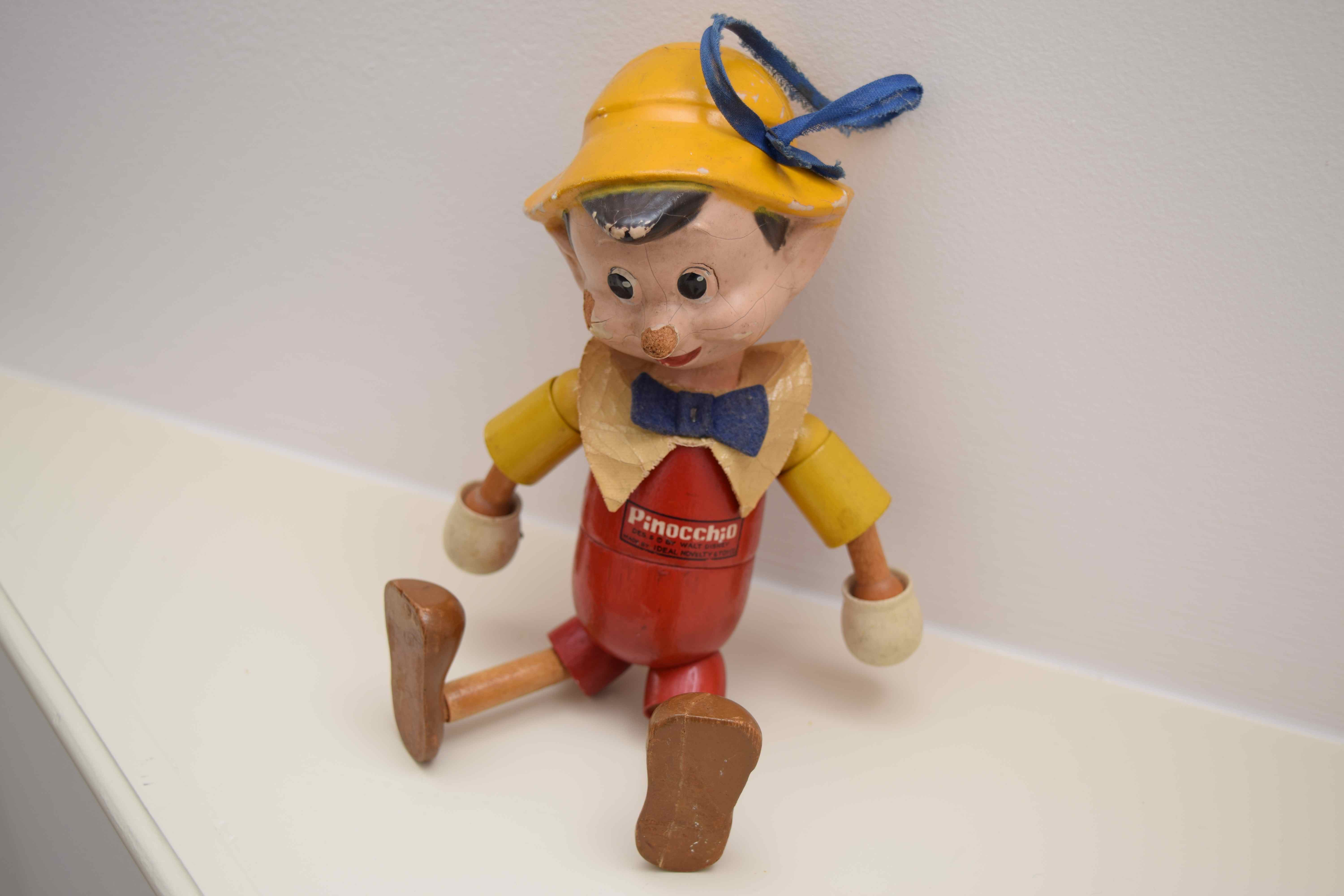 Pinocchio String Toy