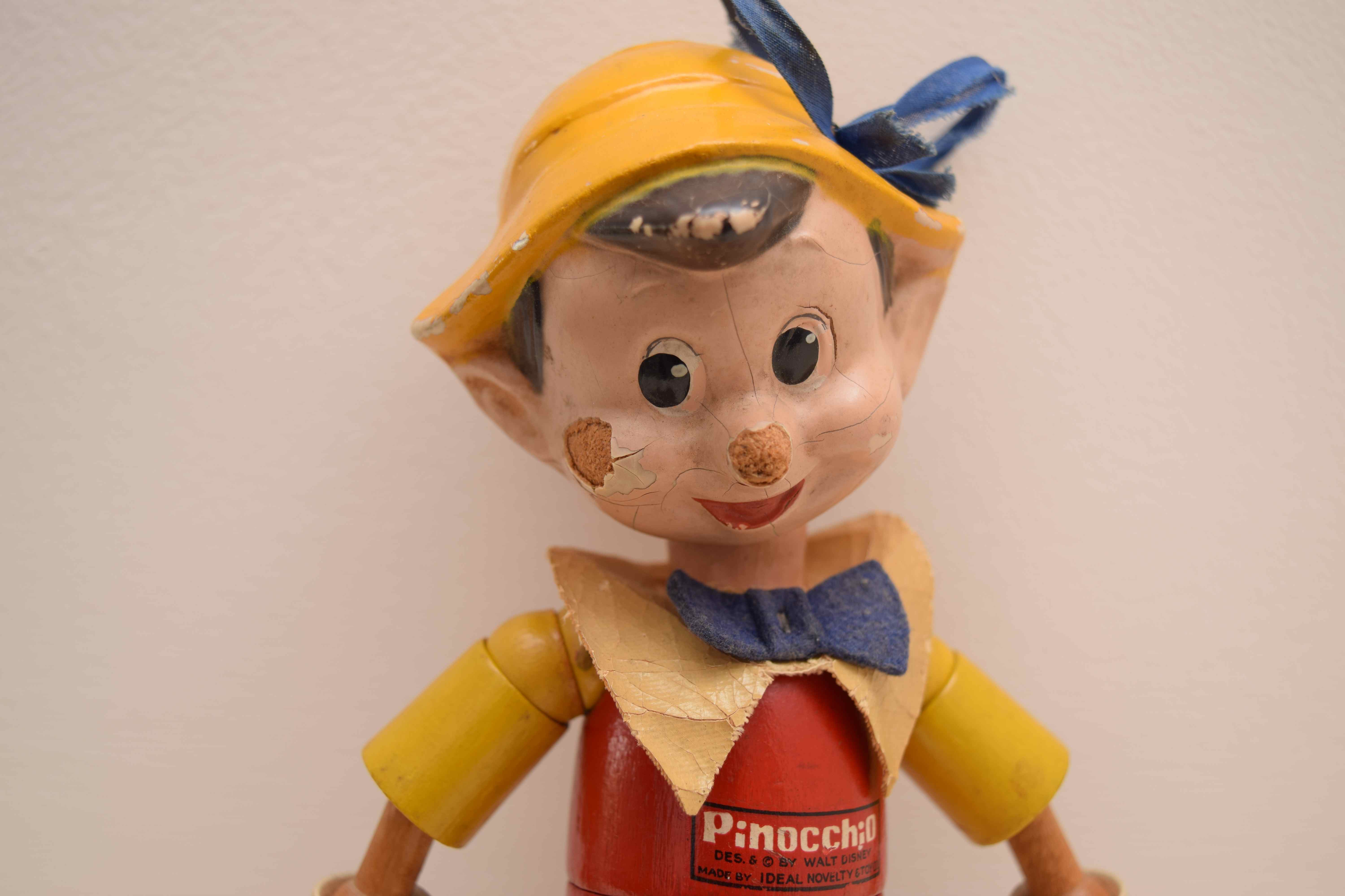 Pinocchio String Toy