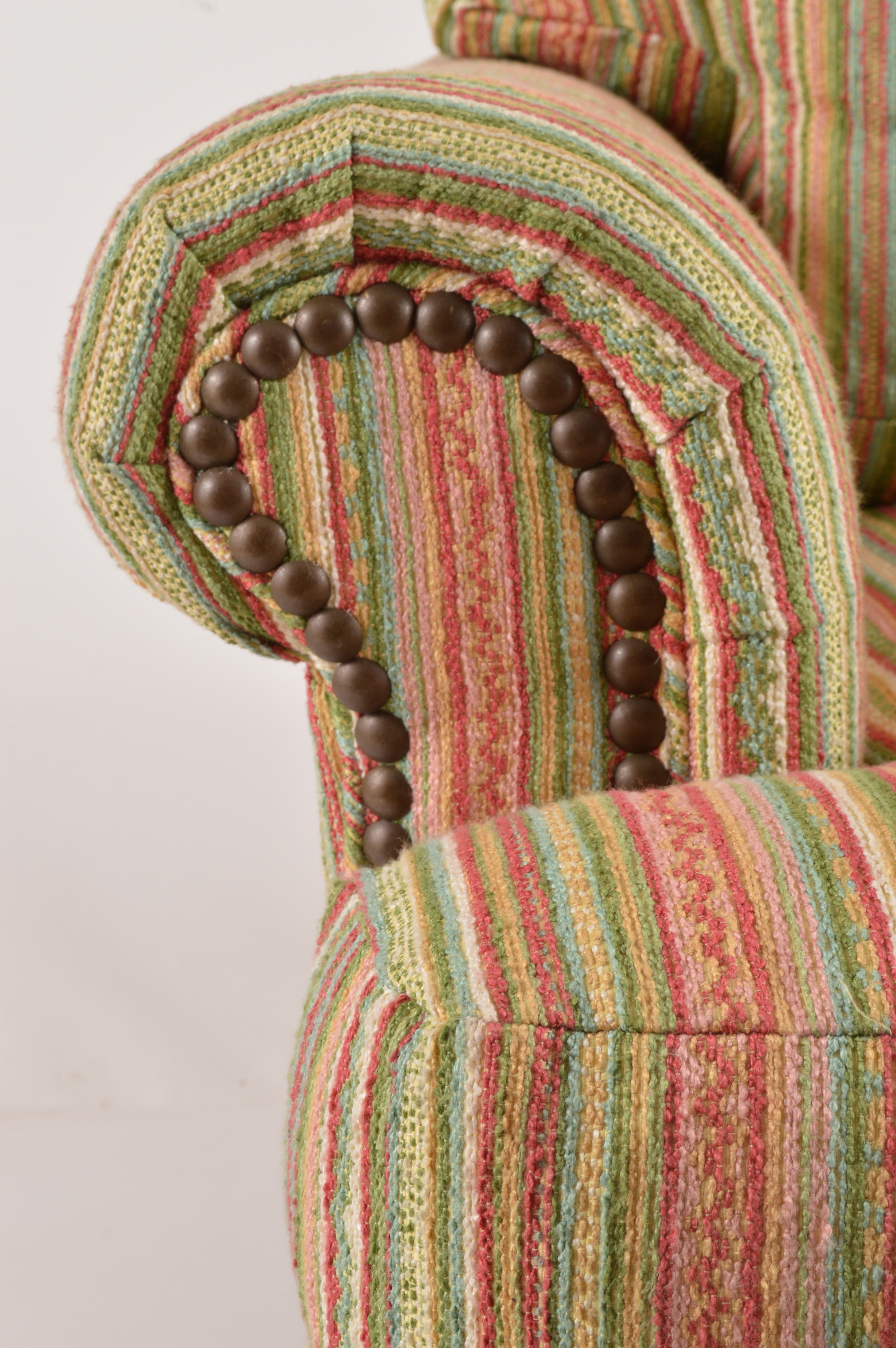 Arm Chair With Matching Throw Pillows