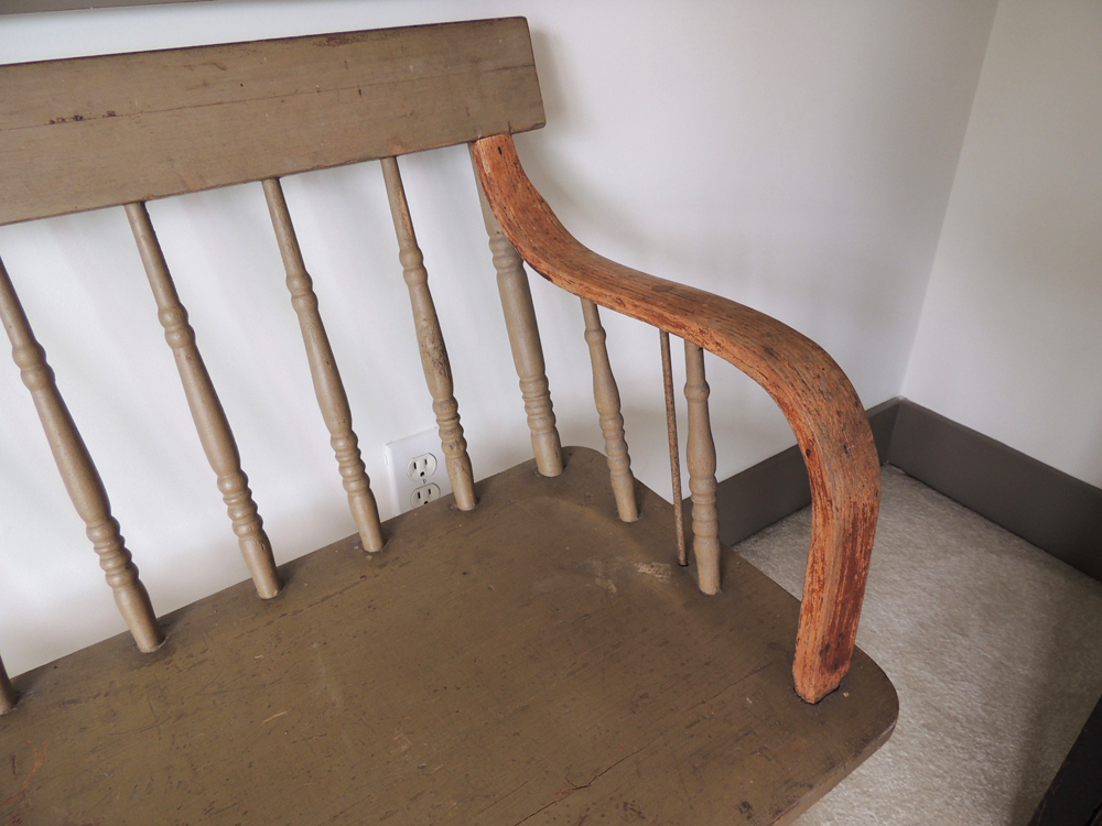 Antique Windsor Deacon's Bench