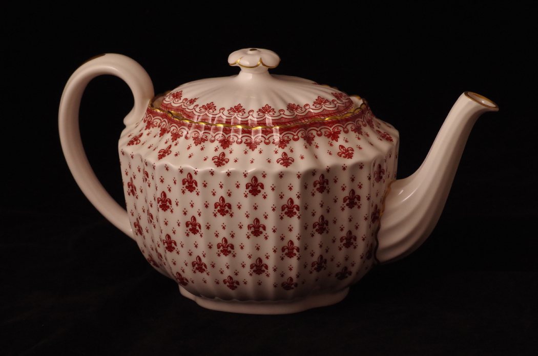 Spode "Fleur De Lys" Teapot