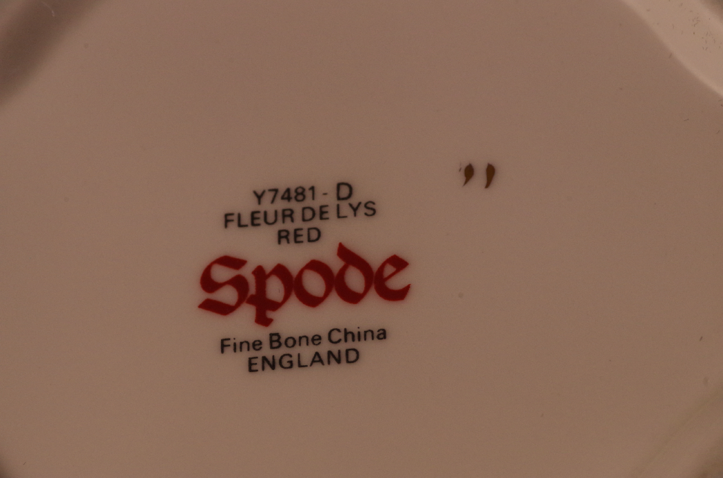 Spode "Fleur De Lys" Teapot