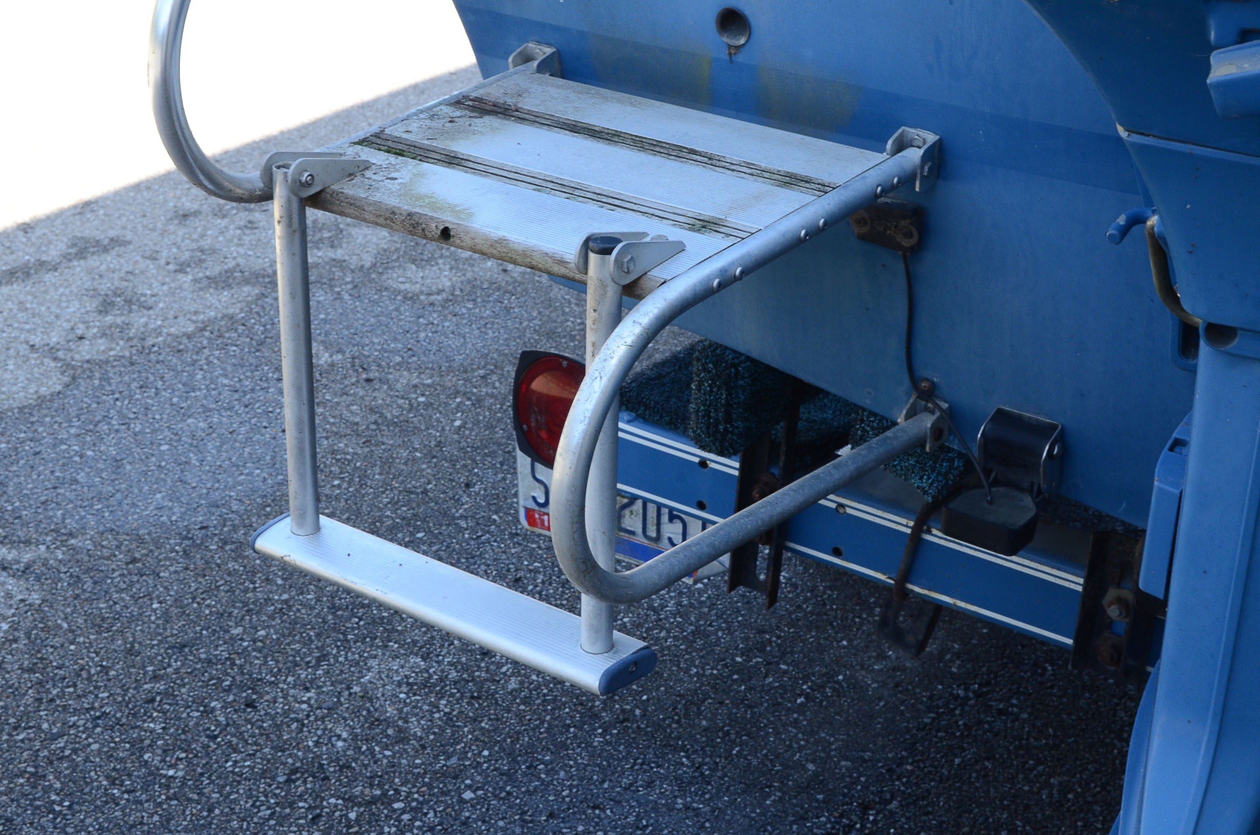 1972 Winner "Marauder" Outboard Runabout 