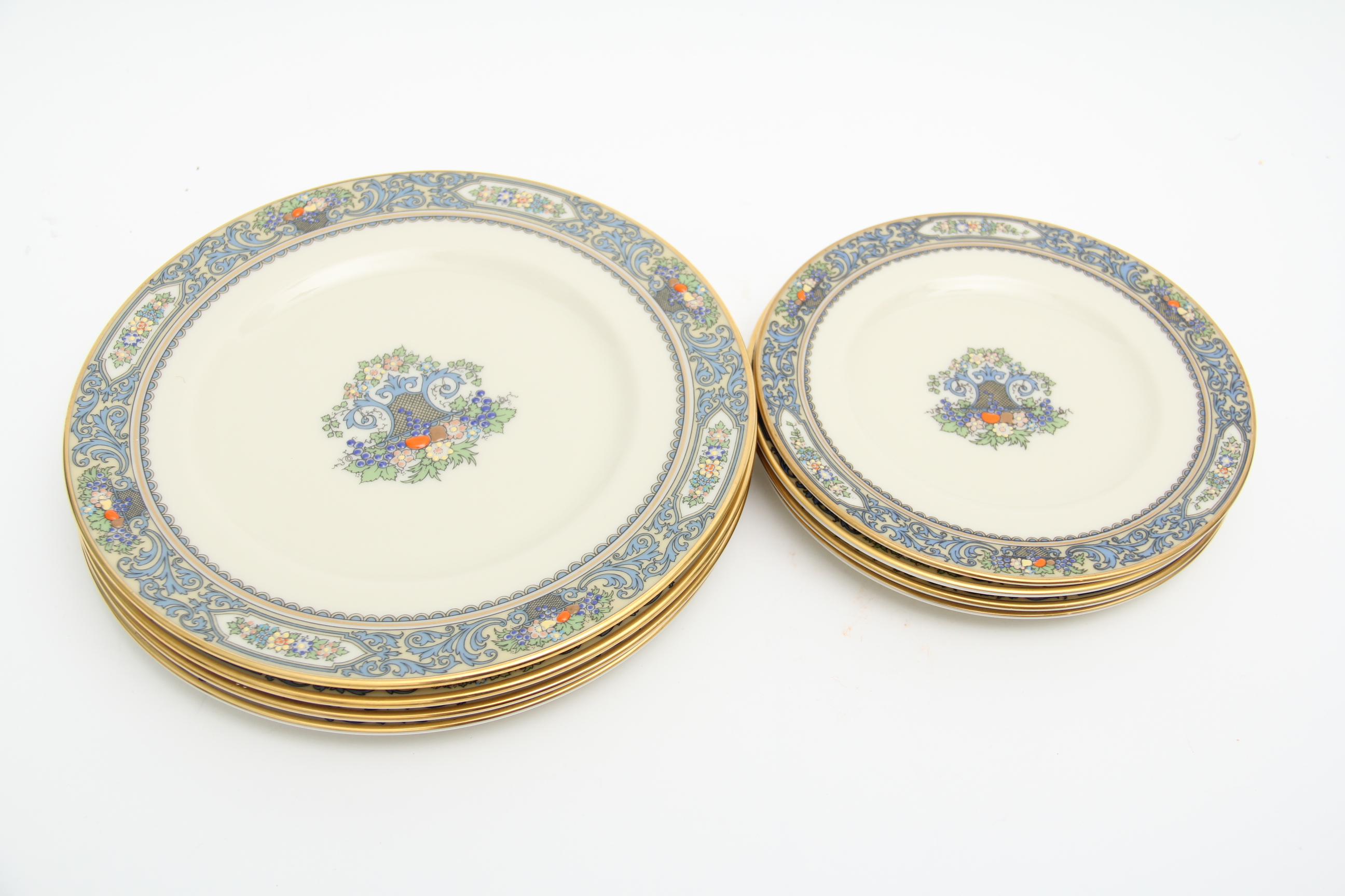 Lenox Presidential Collection China in the "Autumn" Pattern